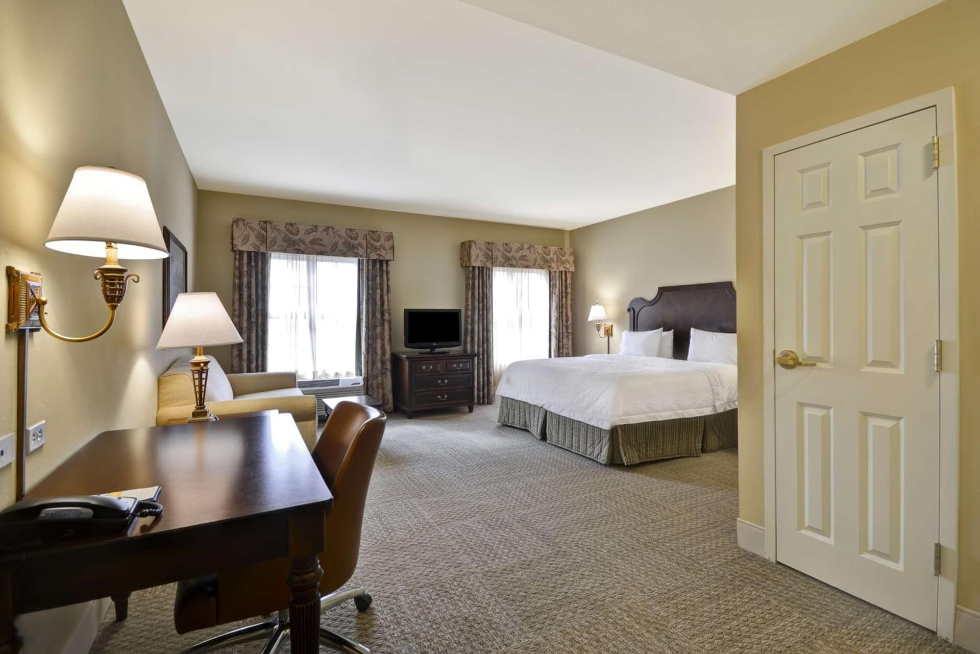 Hampton Inn & Suites Savannah Historic District gallery photo in Savannah, GA — image 44