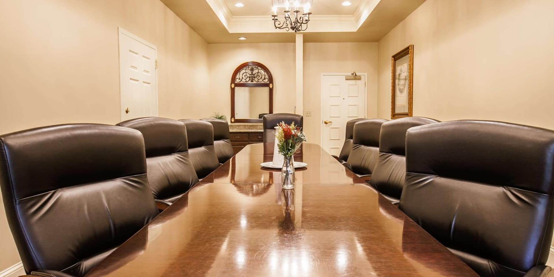 Hampton Inn & Suites Savannah Historic District gallery photo in Savannah, GA — image 46