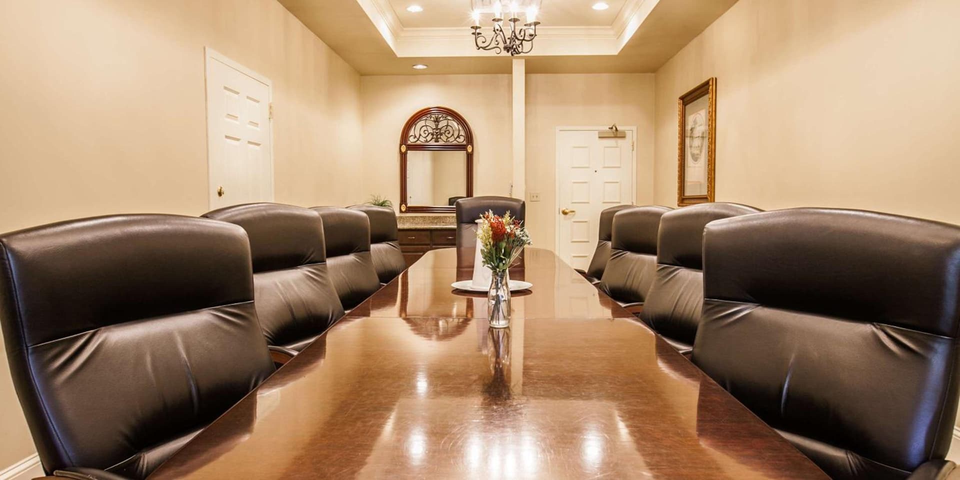 Hampton Inn & Suites Savannah Historic District gallery photo in Savannah, GA — image 17