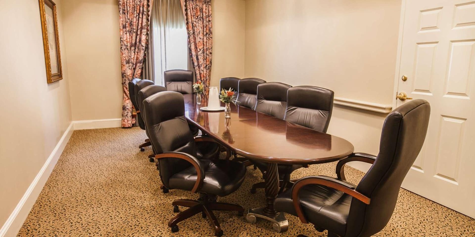 Hampton Inn & Suites Savannah Historic District gallery photo in Savannah, GA — image 36