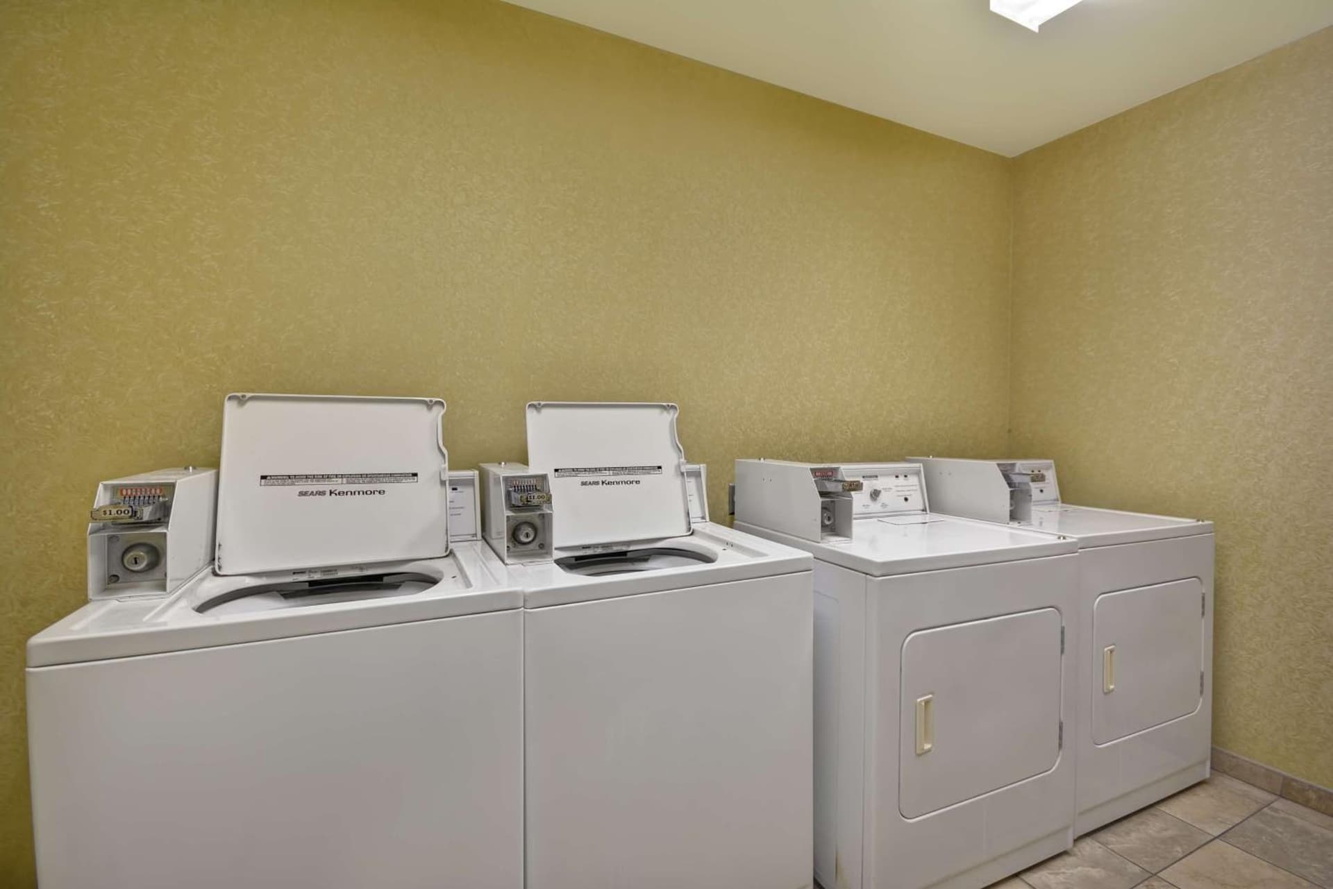 Hampton Inn & Suites Savannah Historic District gallery photo in Savannah, GA — image 52