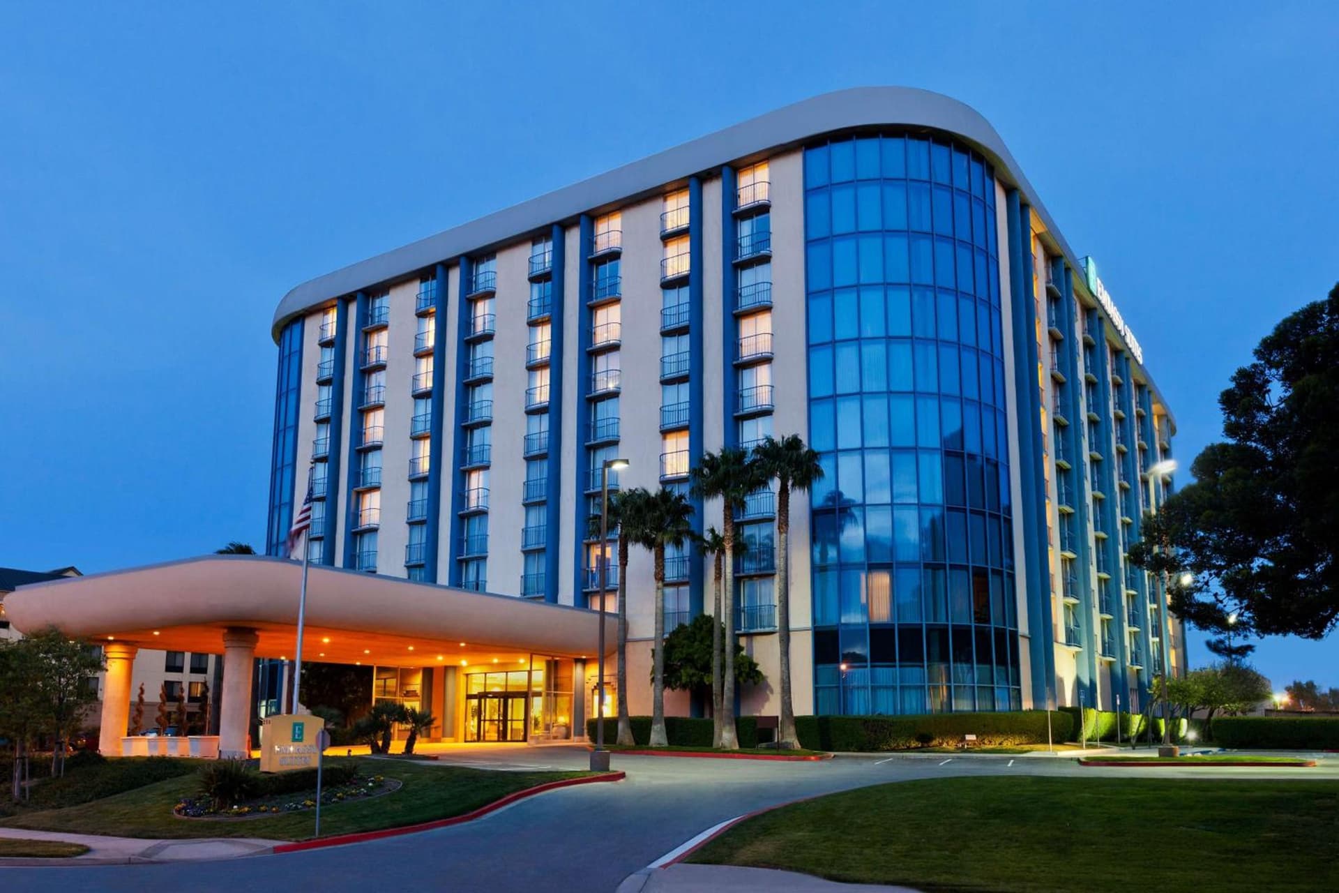 Embassy Suites by Hilton San Francisco Airport Oyster Point gallery photo in South San Francisco, CA — image 27