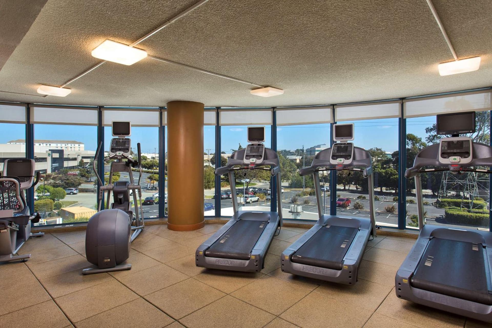 Embassy Suites by Hilton San Francisco Airport Oyster Point gallery photo in South San Francisco, CA — image 26