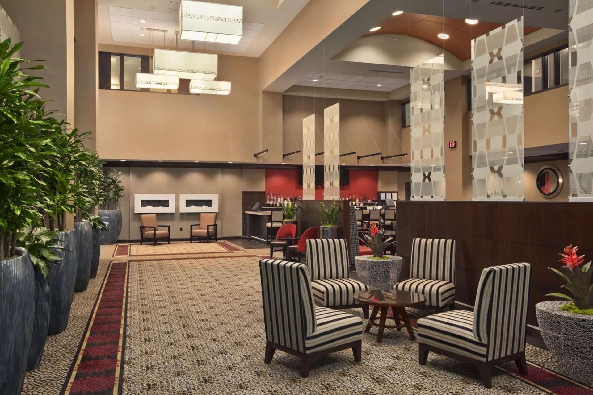 Embassy Suites Saint Louis - Downtown interior in Saint Louis, MO — gallery photo 2