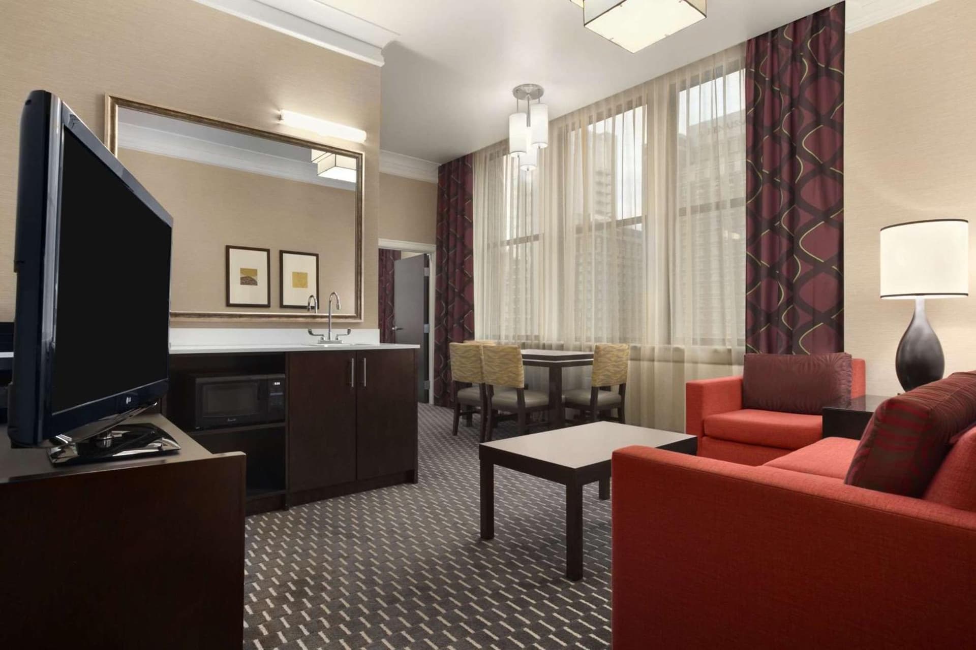Embassy Suites Saint Louis - Downtown gallery photo in Saint Louis, MO — image 8