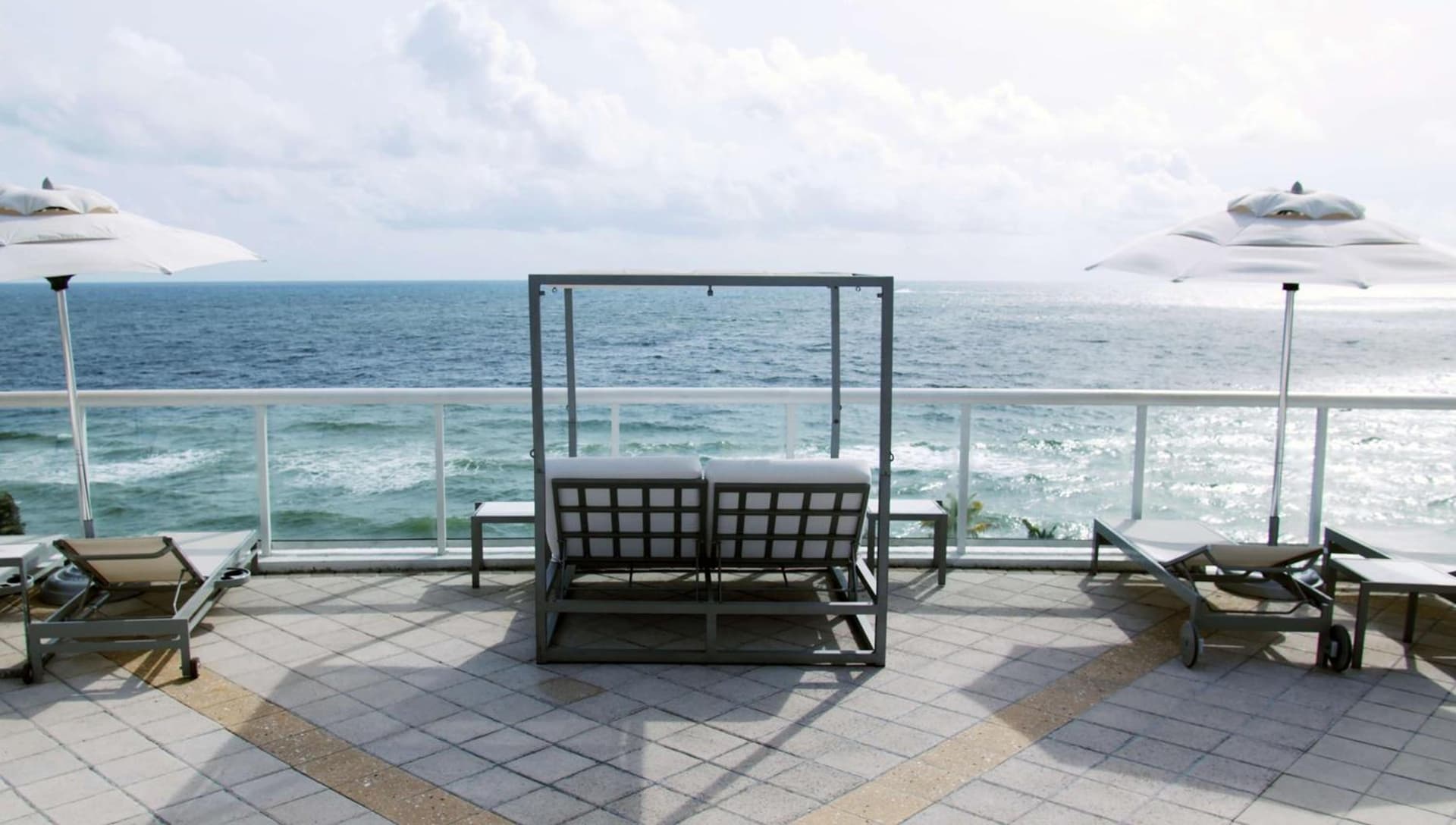 Beach House Fort Lauderdale, A Hilton Resort interior in Fort Lauderdale, FL — gallery photo 2