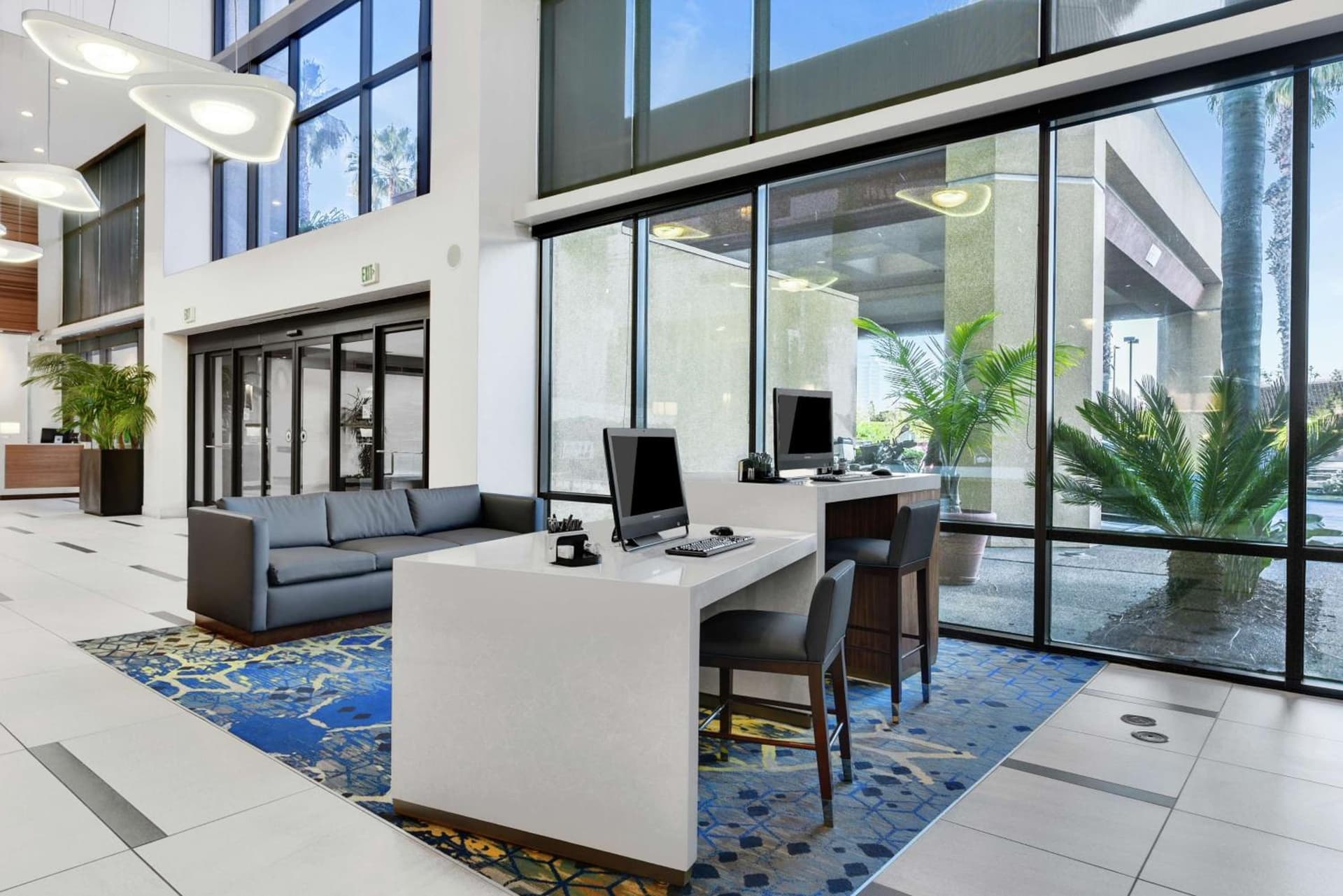 Embassy Suites by Hilton Anaheim-Orange interior in Anaheim, CA — gallery photo 2