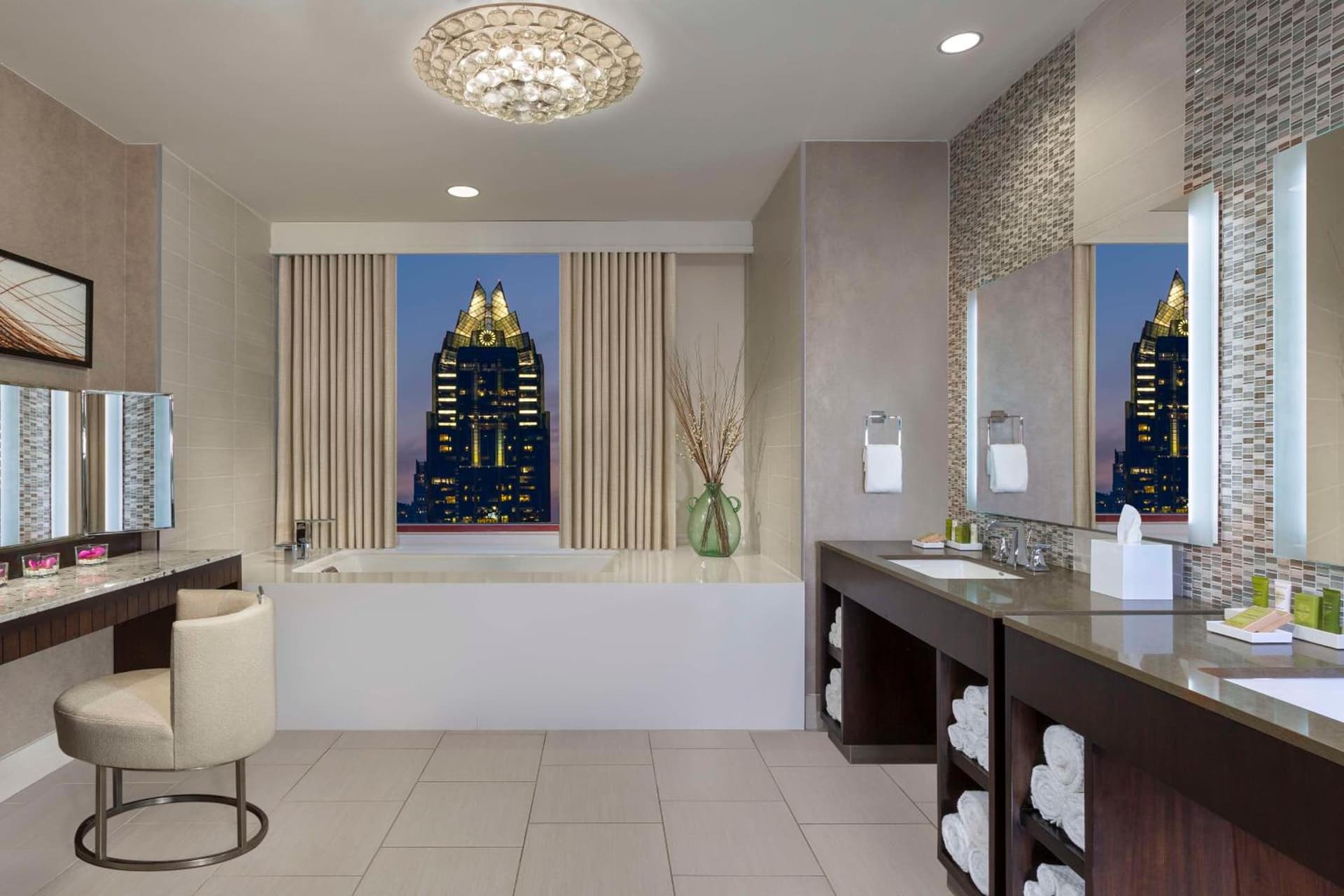 Hilton Austin gallery photo in Austin, TX — image 27