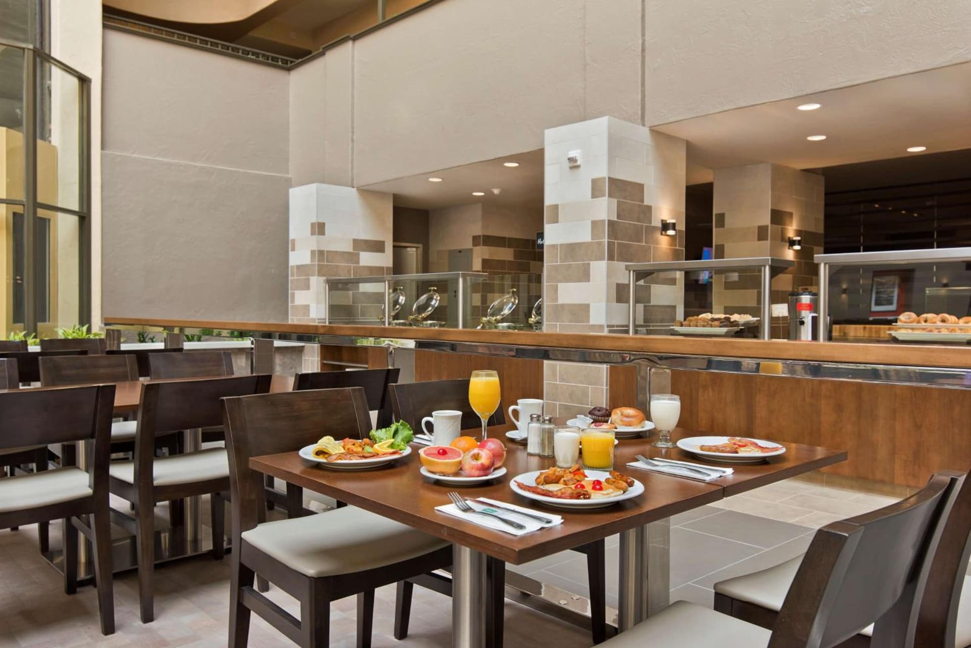 Embassy Suites by Hilton Los Angeles Downey gallery photo in Downey, CA — image 17
