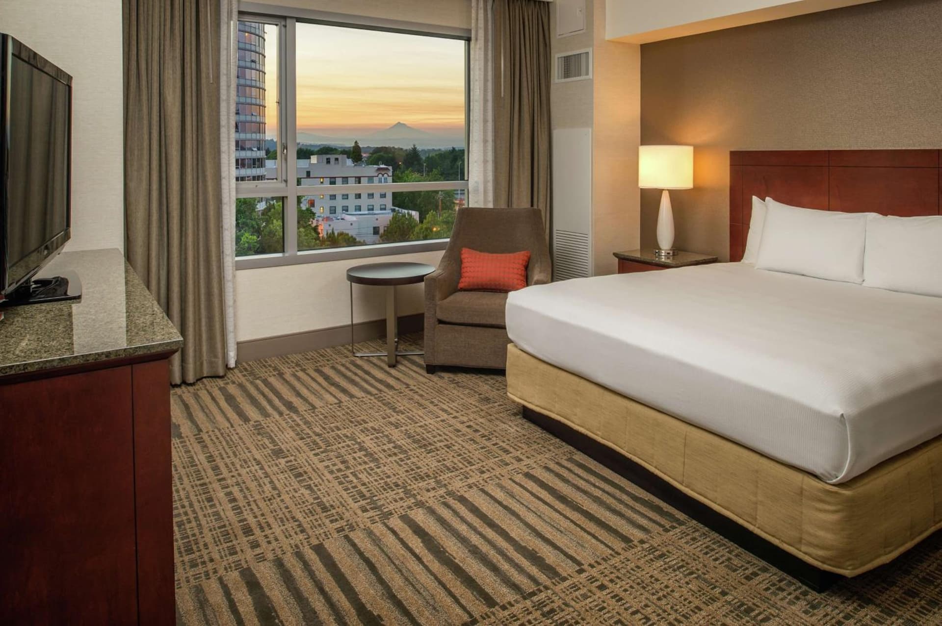 Hilton Vancouver Washington gallery photo in Vancouver, WA — image 9