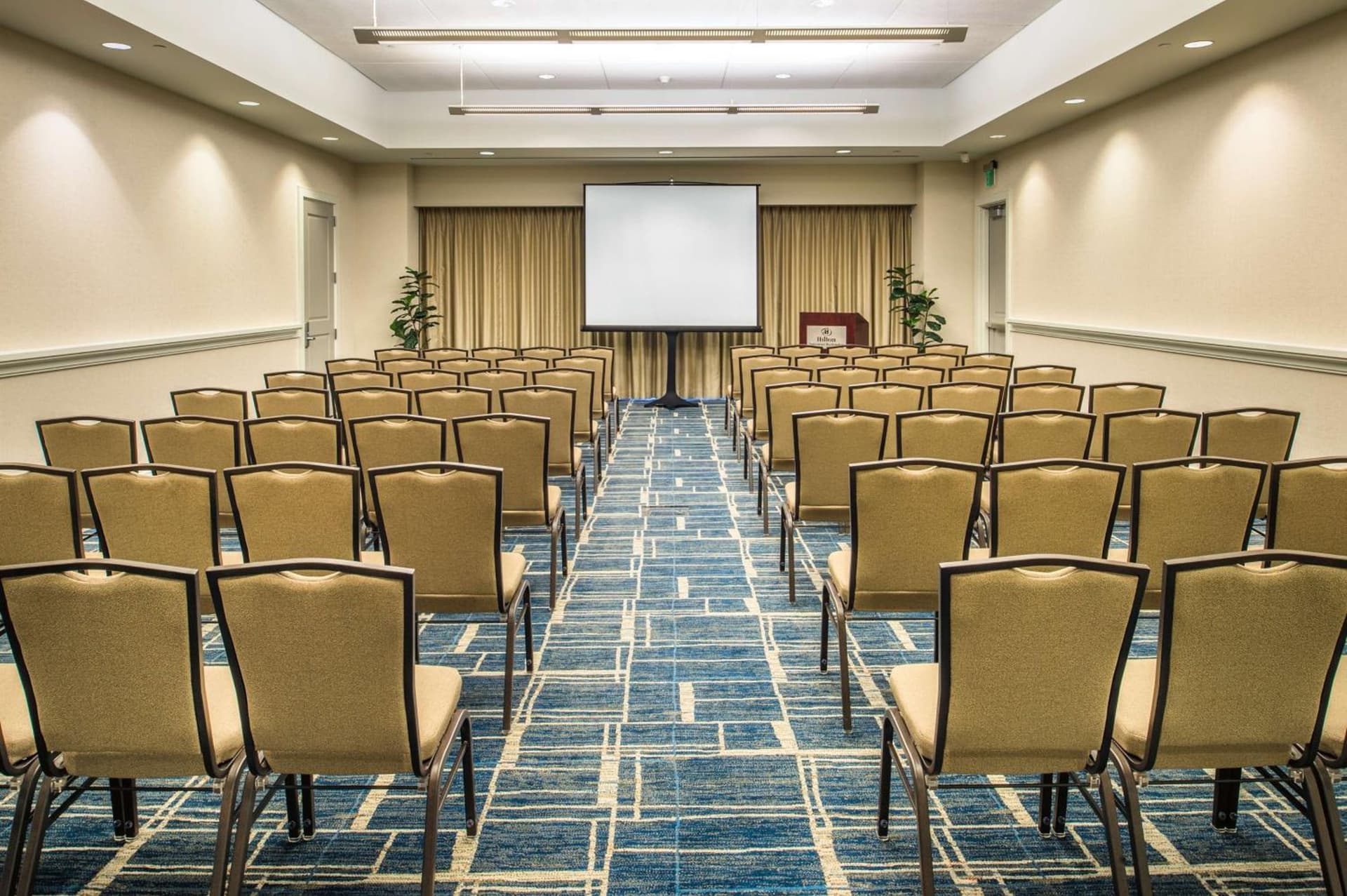 Hilton Vancouver Washington gallery photo in Vancouver, WA — image 27