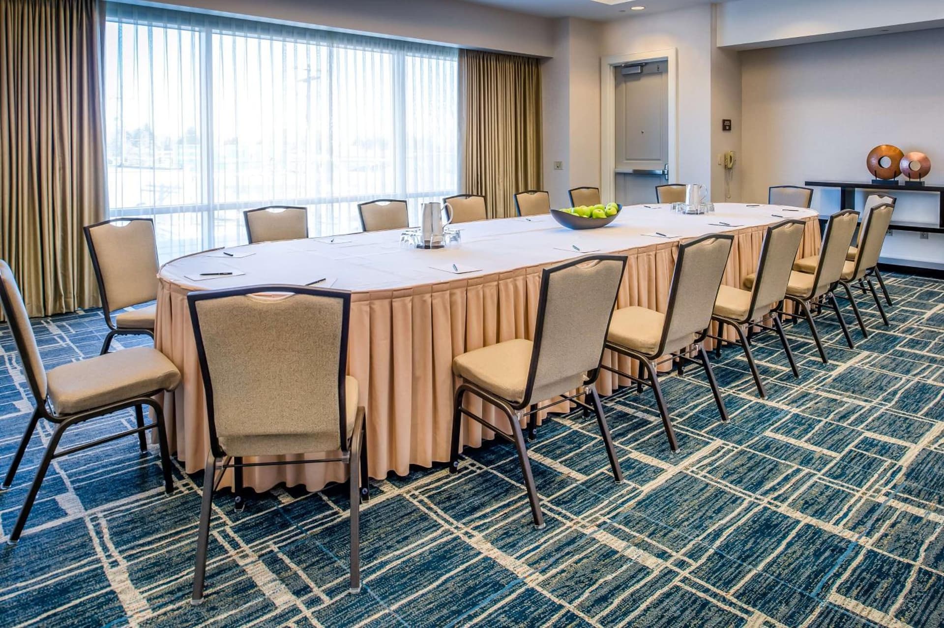 Hilton Vancouver Washington gallery photo in Vancouver, WA — image 47