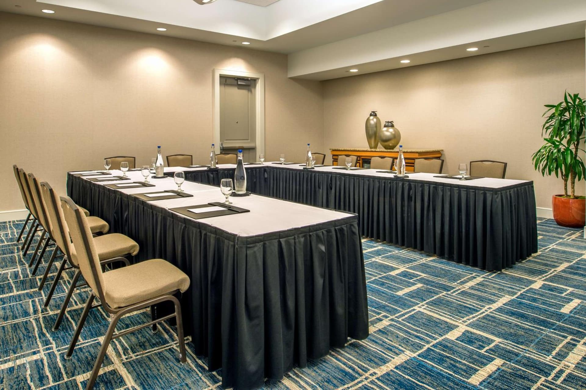 Hilton Vancouver Washington gallery photo in Vancouver, WA — image 65