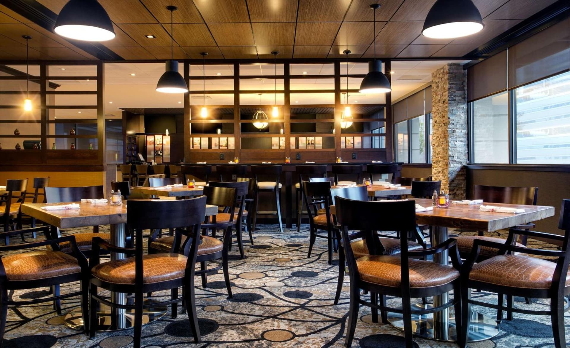 DoubleTree by Hilton Hotel & Suites Jersey City gallery photo in Jersey City, NJ — image 31