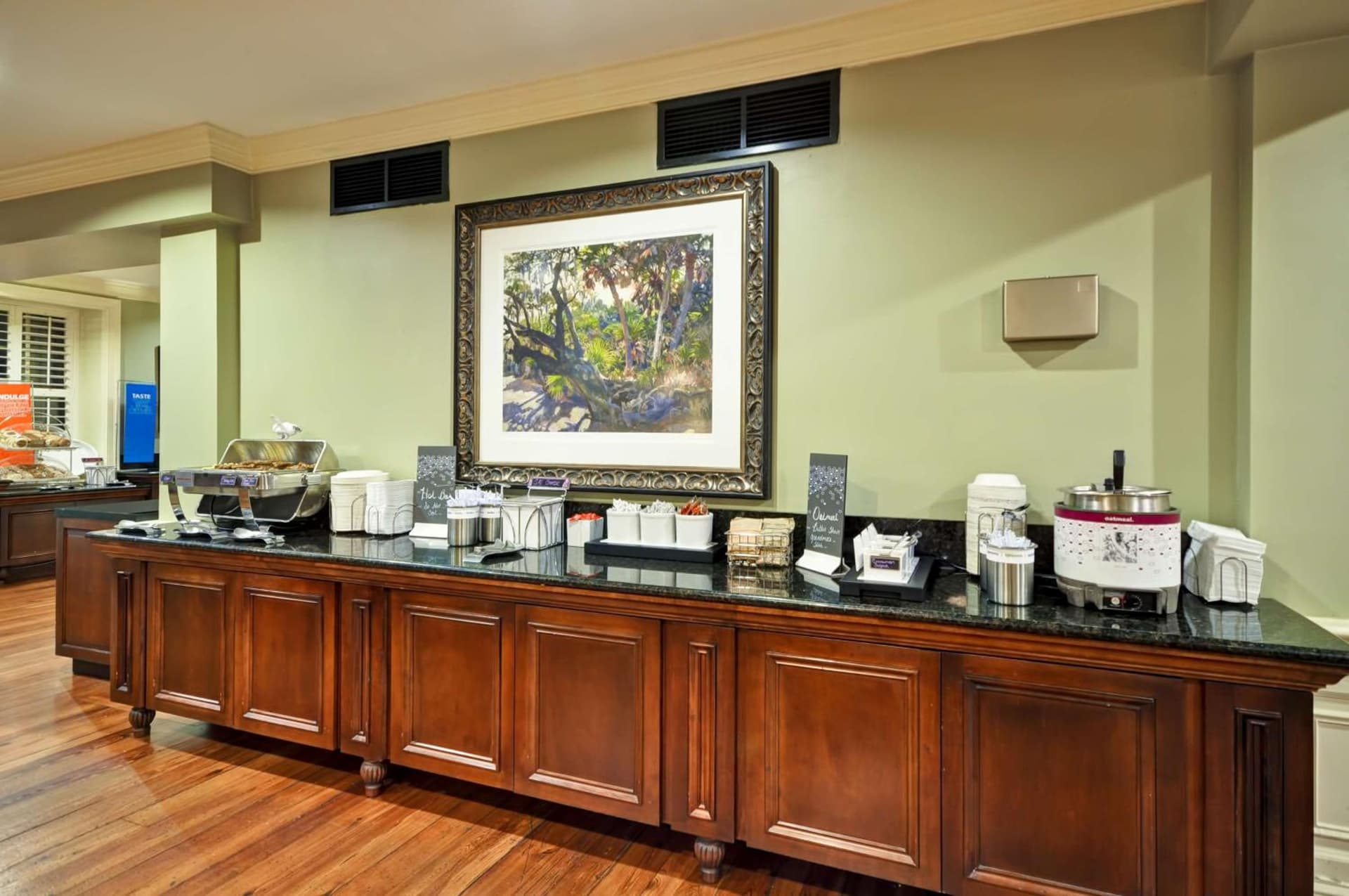 Hampton Inn Charleston-Historic District gallery photo in Charleston, SC — image 16