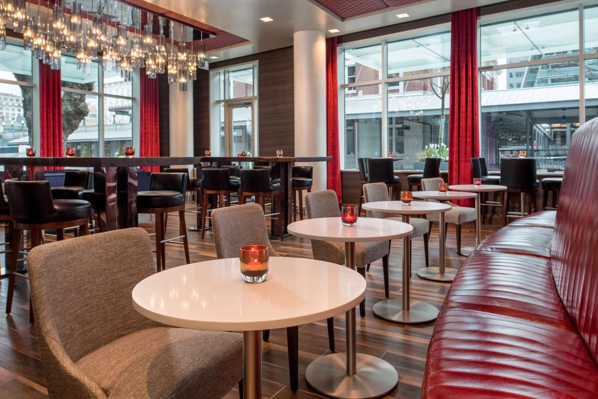 Embassy Suites By Hilton Seattle Downtown Pioneer Square gallery photo in Seattle, WA — image 96