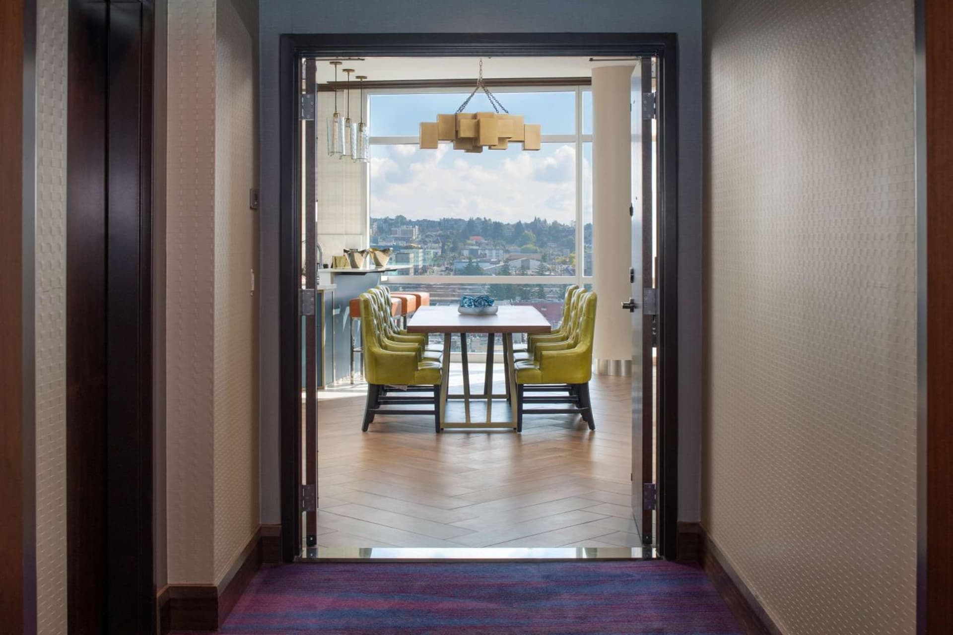 Embassy Suites By Hilton Seattle Downtown Pioneer Square gallery photo in Seattle, WA — image 75