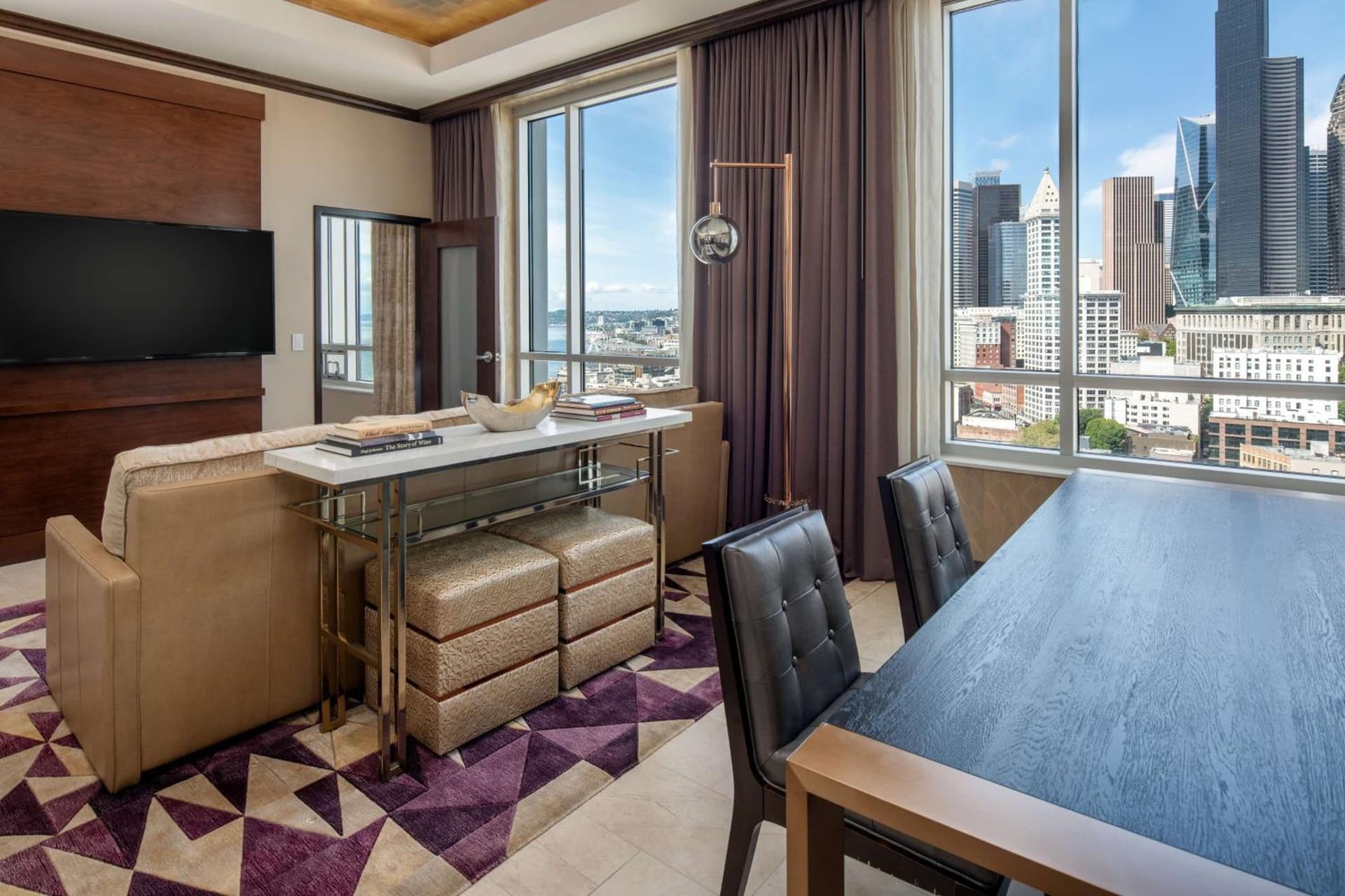Embassy Suites By Hilton Seattle Downtown Pioneer Square gallery photo in Seattle, WA — image 43