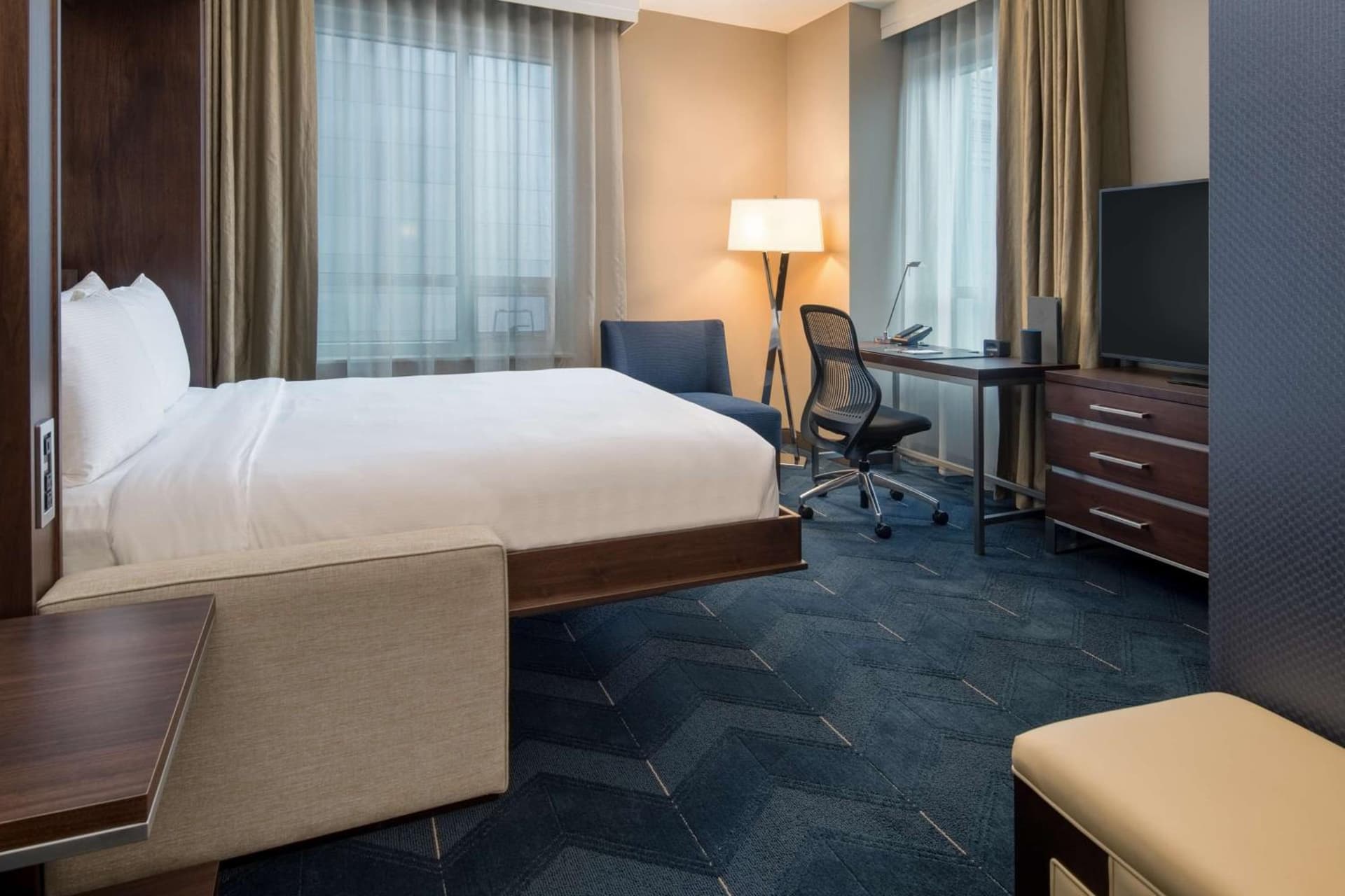 Embassy Suites By Hilton Seattle Downtown Pioneer Square gallery photo in Seattle, WA — image 31