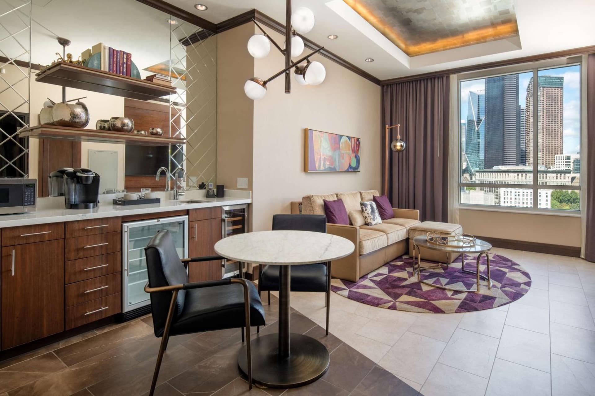 Embassy Suites By Hilton Seattle Downtown Pioneer Square gallery photo in Seattle, WA — image 6