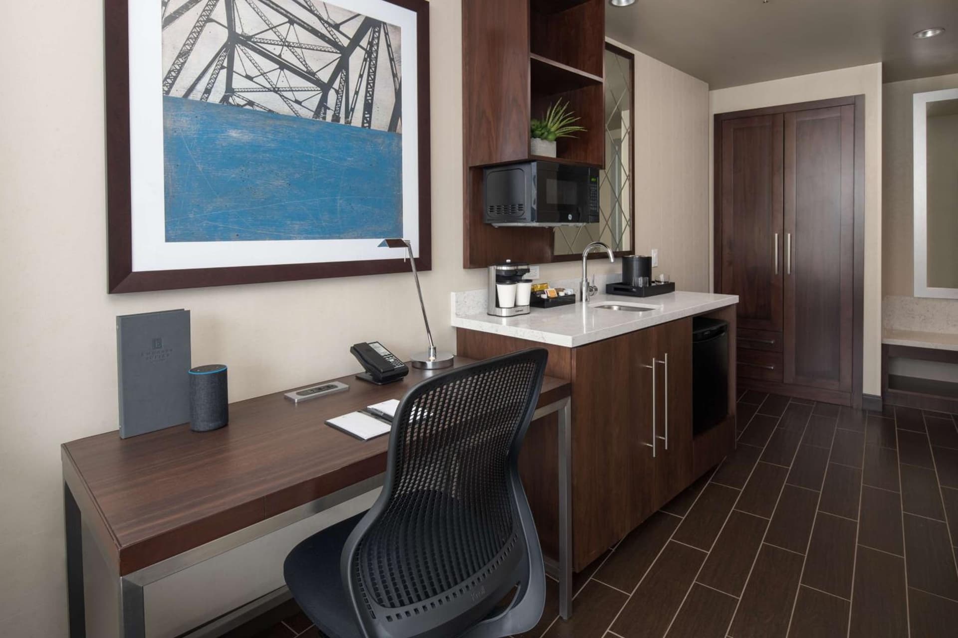 Embassy Suites By Hilton Seattle Downtown Pioneer Square gallery photo in Seattle, WA — image 47