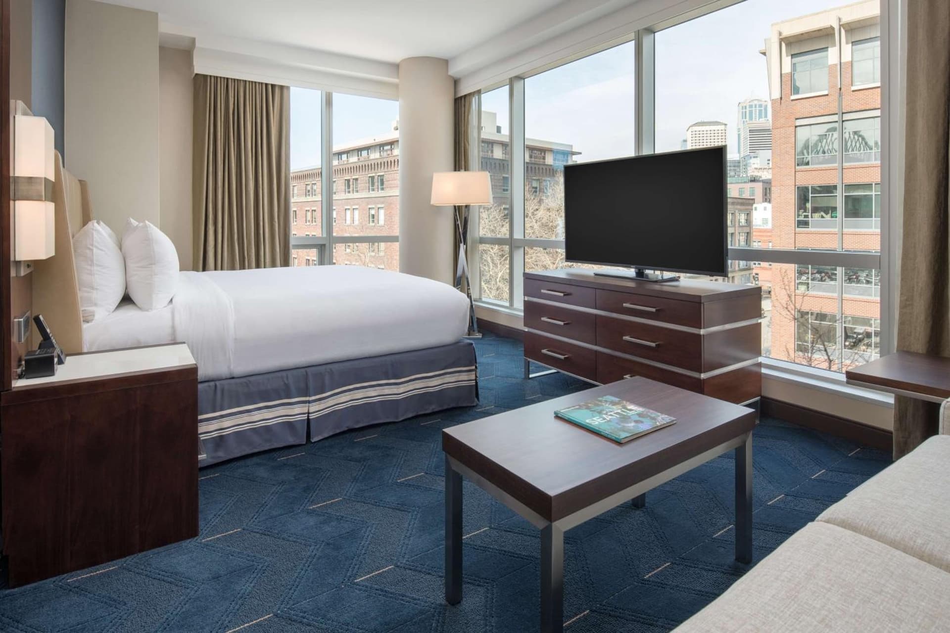 Embassy Suites By Hilton Seattle Downtown Pioneer Square gallery photo in Seattle, WA — image 62