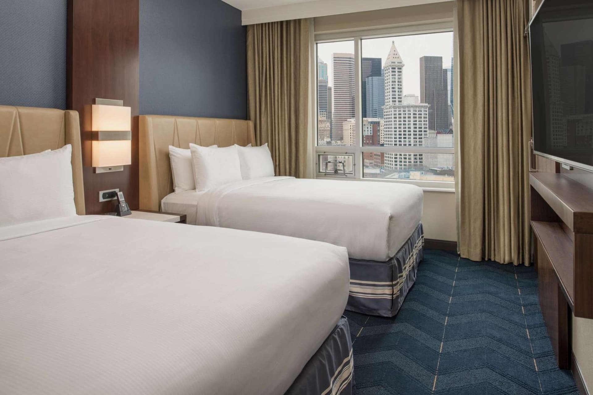 Embassy Suites By Hilton Seattle Downtown Pioneer Square gallery photo in Seattle, WA — image 24