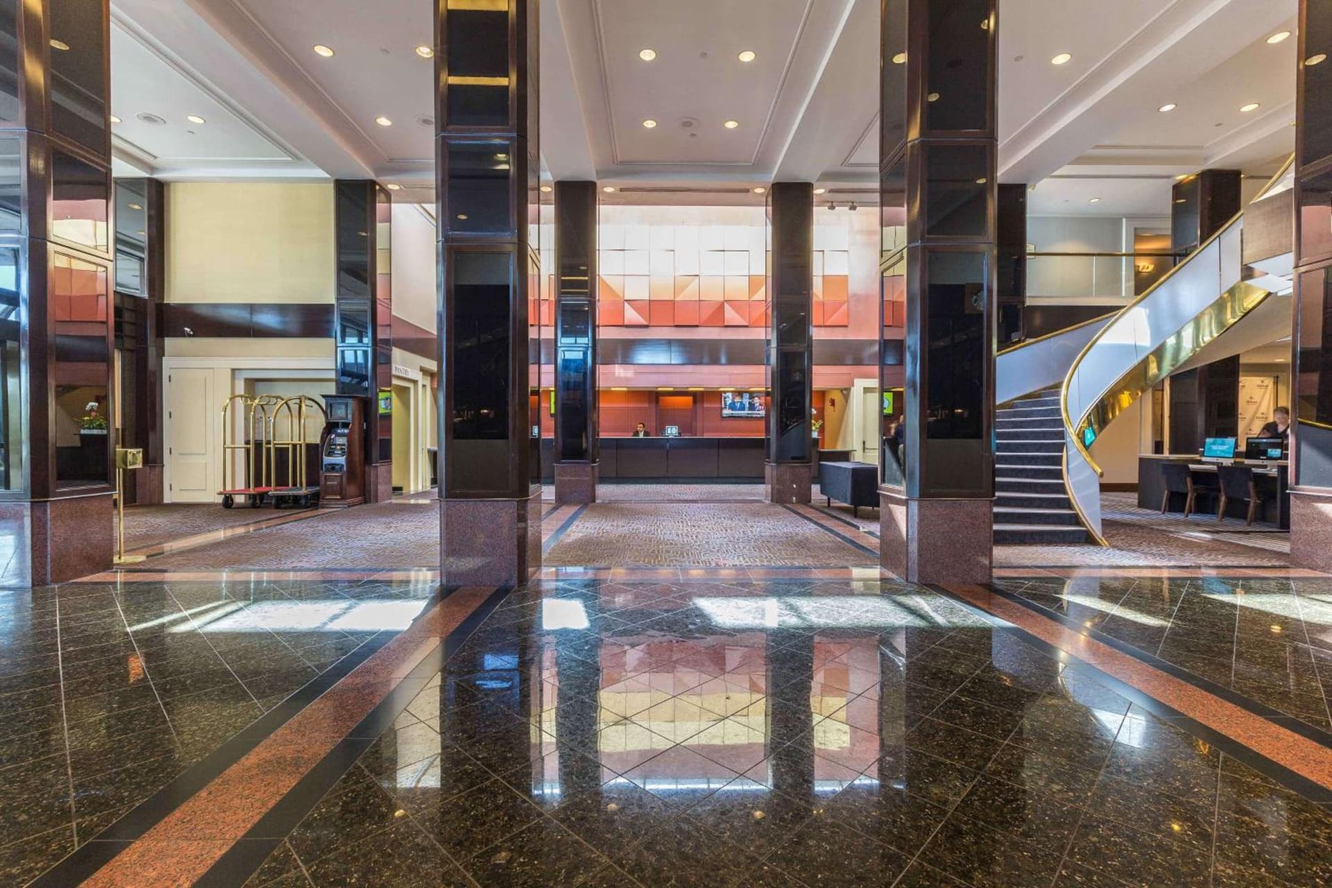 Hilton Newark Airport gallery photo in Elizabeth, NJ — image 30