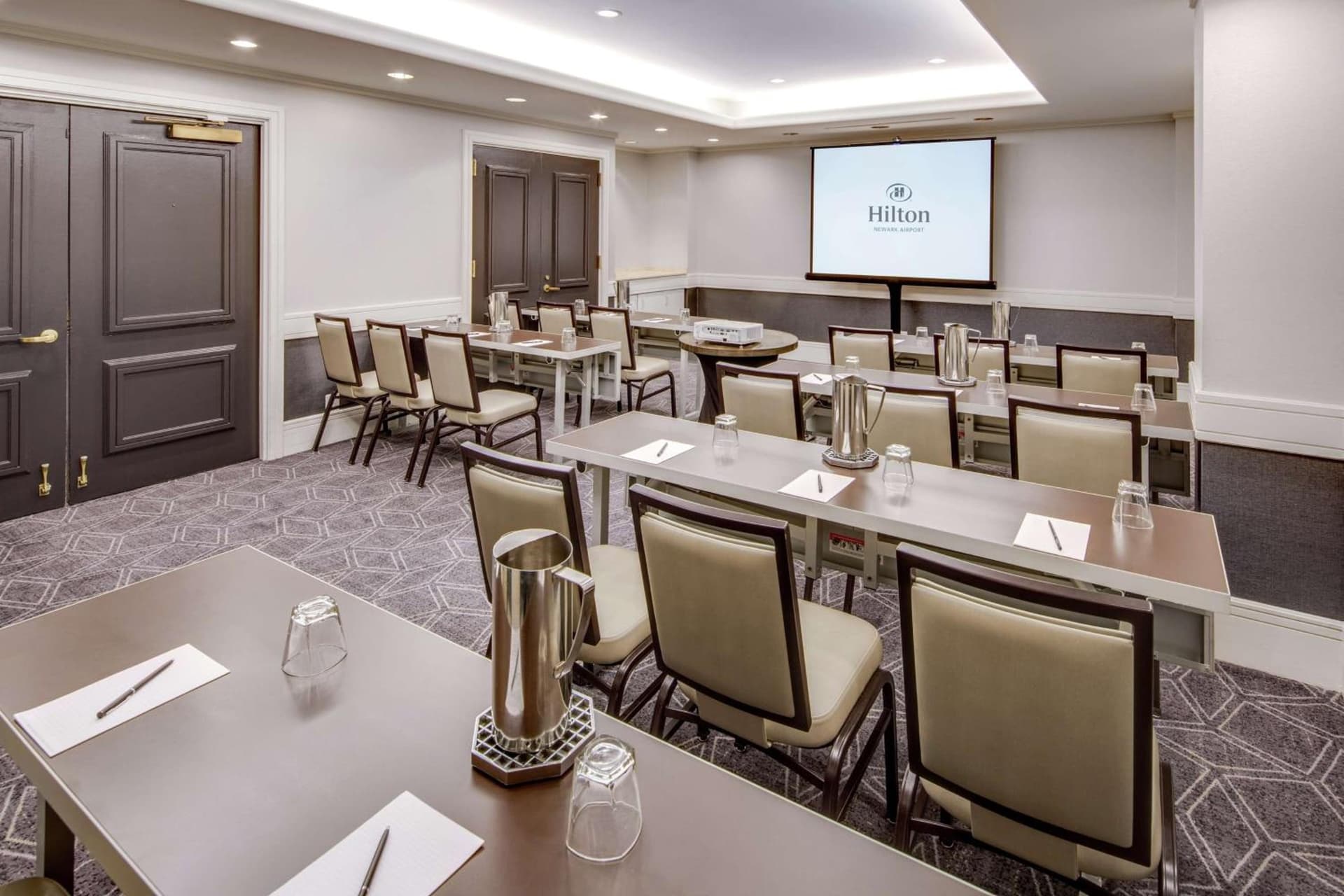 Hilton Newark Airport gallery photo in Elizabeth, NJ — image 24