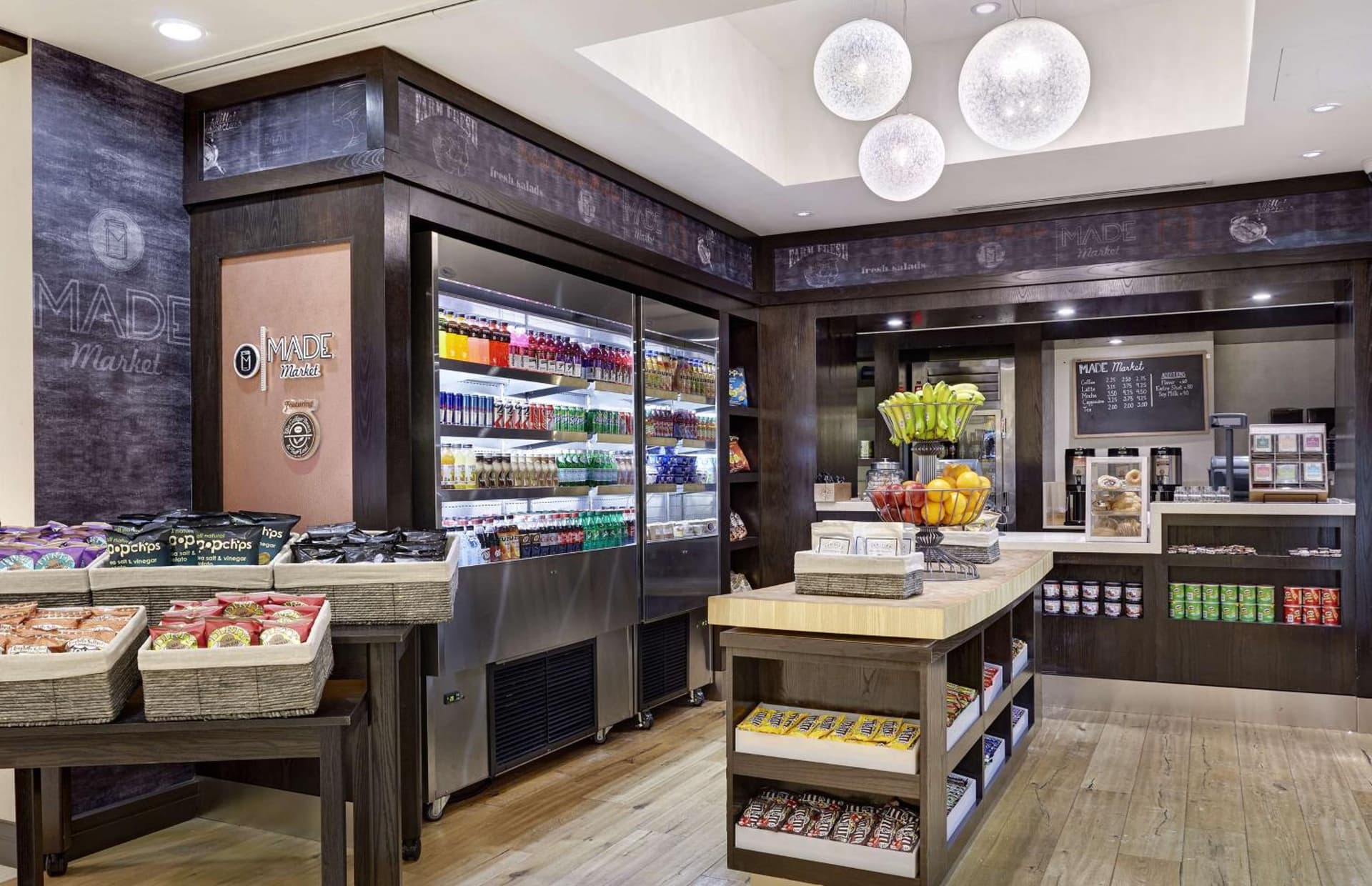DoubleTree by Hilton Washington DC – Crystal City gallery photo in Arlington, VA — image 17