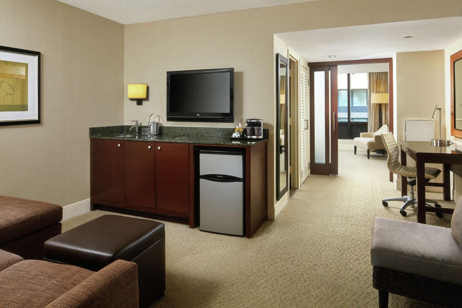DoubleTree by Hilton Washington DC – Crystal City gallery photo in Arlington, VA — image 25