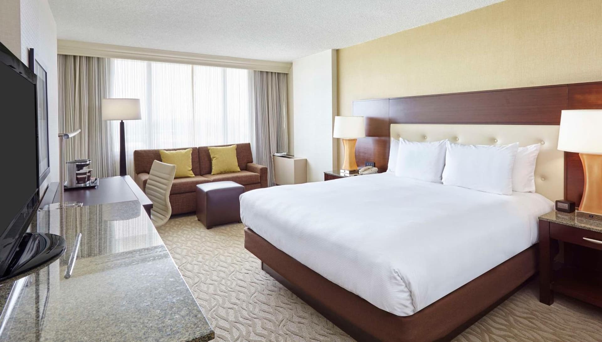 DoubleTree by Hilton Washington DC – Crystal City gallery photo in Arlington, VA — image 77