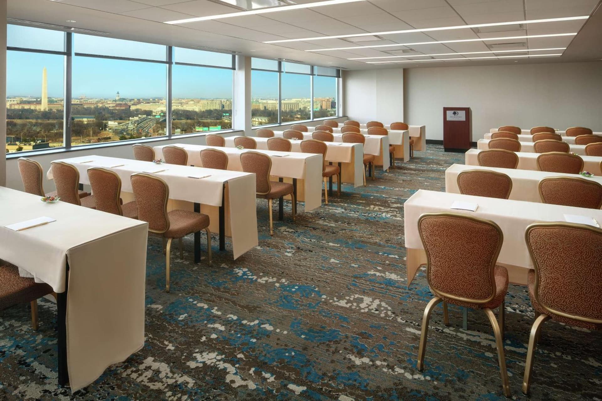 DoubleTree by Hilton Washington DC – Crystal City gallery photo in Arlington, VA — image 52