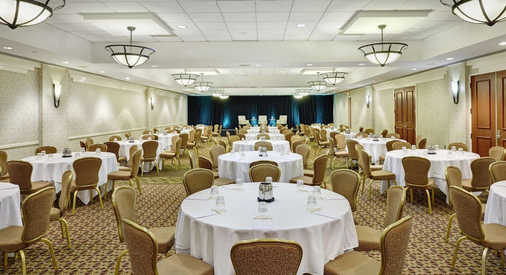 DoubleTree by Hilton Washington DC – Crystal City gallery photo in Arlington, VA — image 51