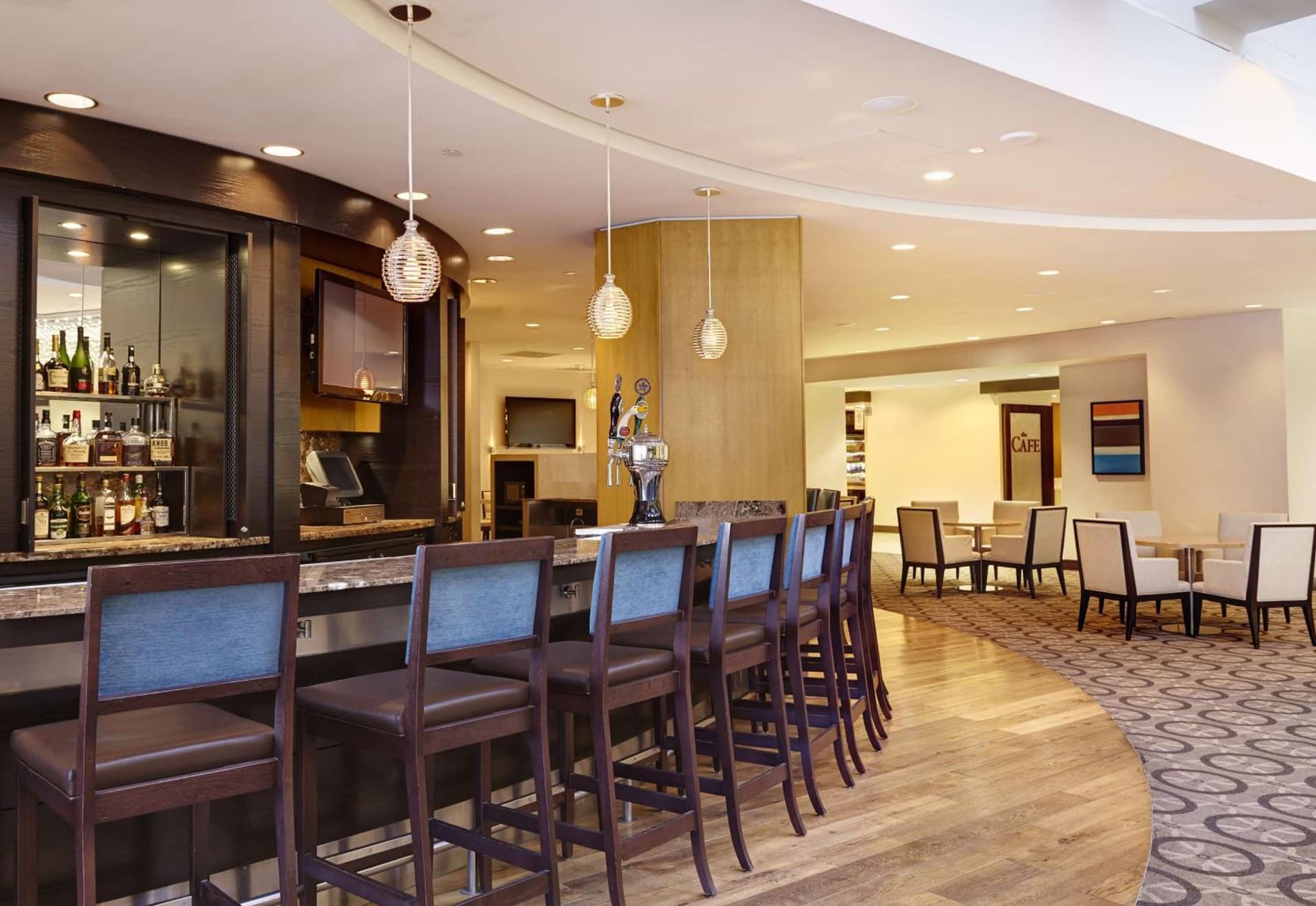 DoubleTree by Hilton Washington DC – Crystal City gallery photo in Arlington, VA — image 48