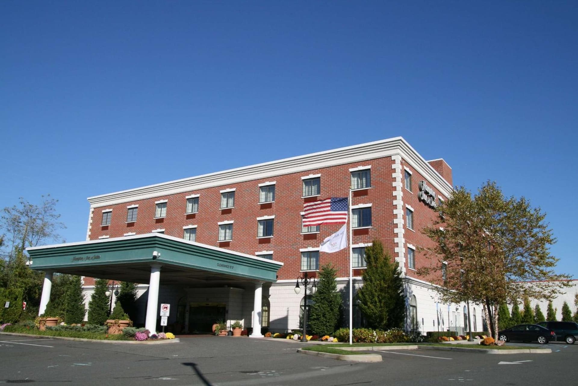 Hampton Inn & Suites By Hilton - Rockville Centre gallery photo in Rockville Centre, NY — image 14