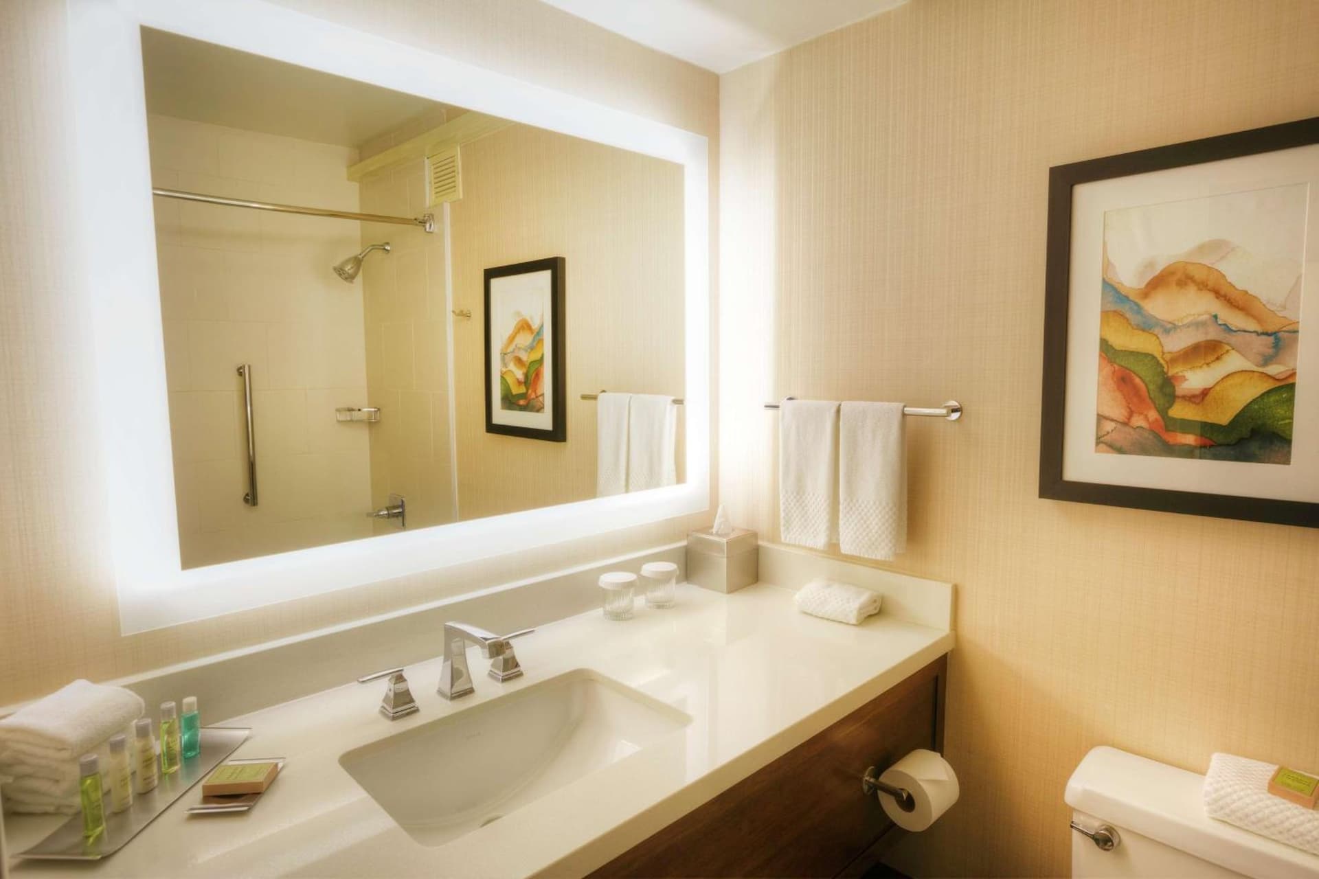 DoubleTree by Hilton Spokane City Center gallery photo in Spokane, WA — image 34