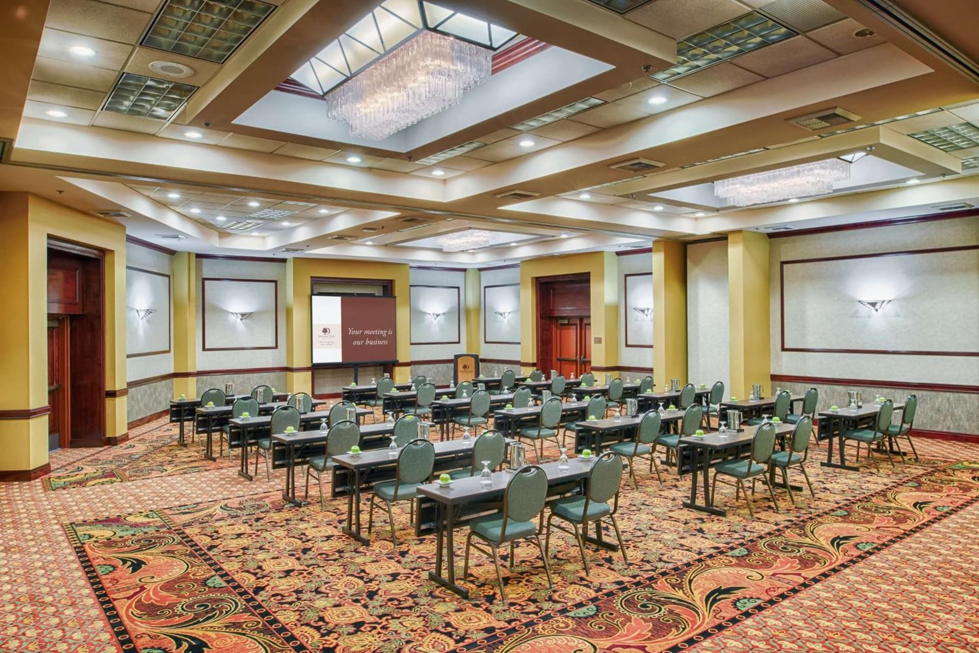 DoubleTree by Hilton Spokane City Center interior in Spokane, WA — gallery photo 2