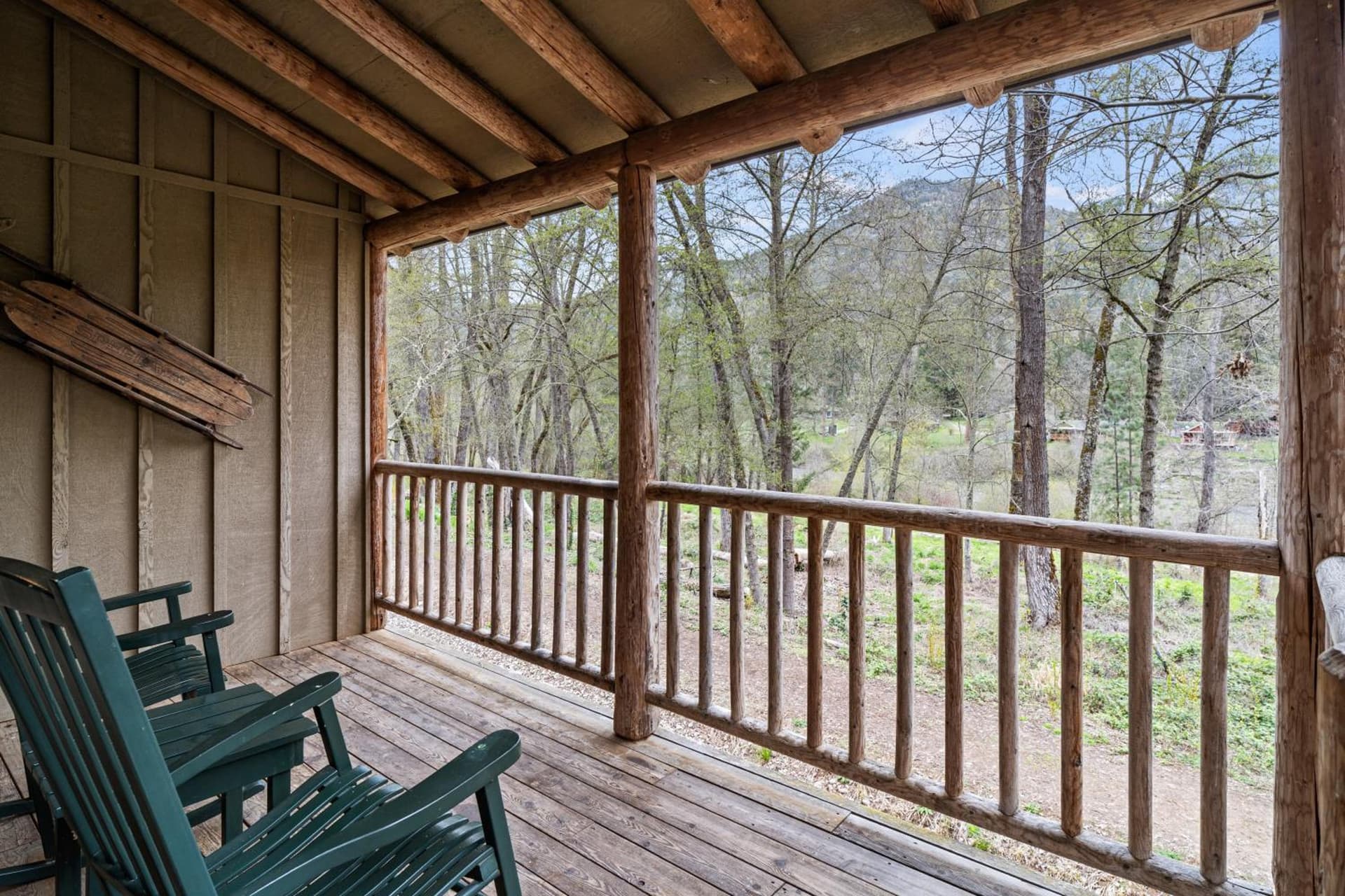 Weasku Inn gallery photo in Grants Pass, OR — image 60