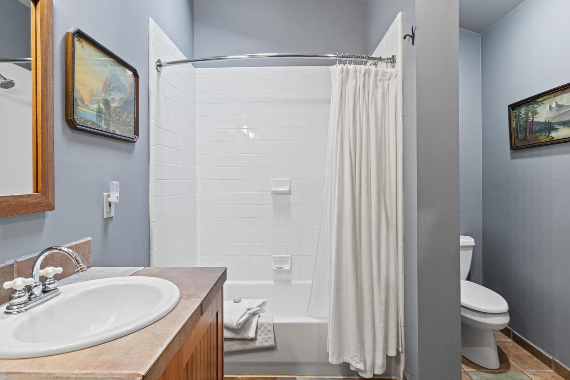 Weasku Inn gallery photo in Grants Pass, OR — image 112