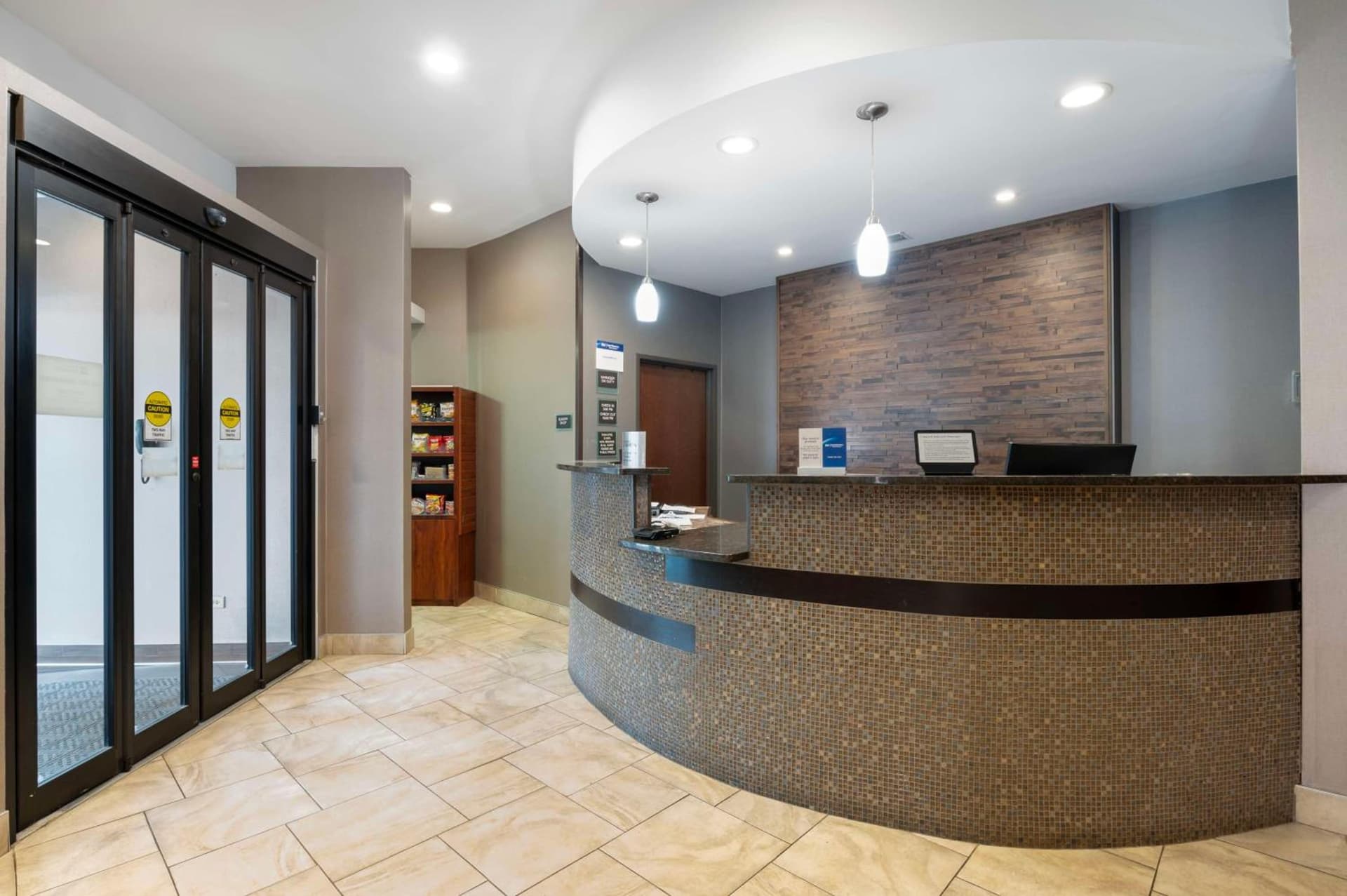Best Western University Inn at Valparaiso gallery photo in Valparaiso, IN — image 4