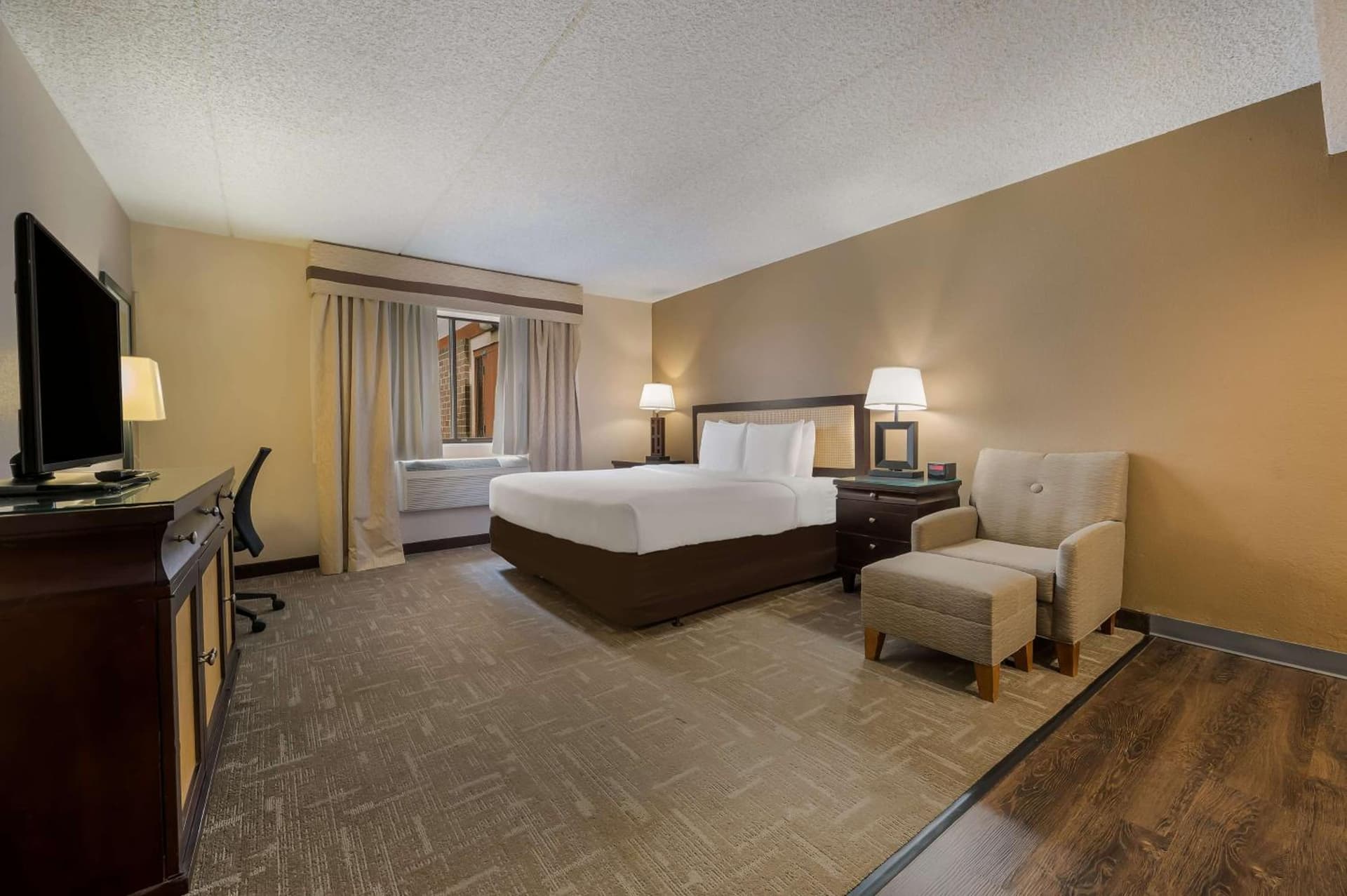 Best Western Detroit Livonia gallery photo in Livonia, MI — image 27