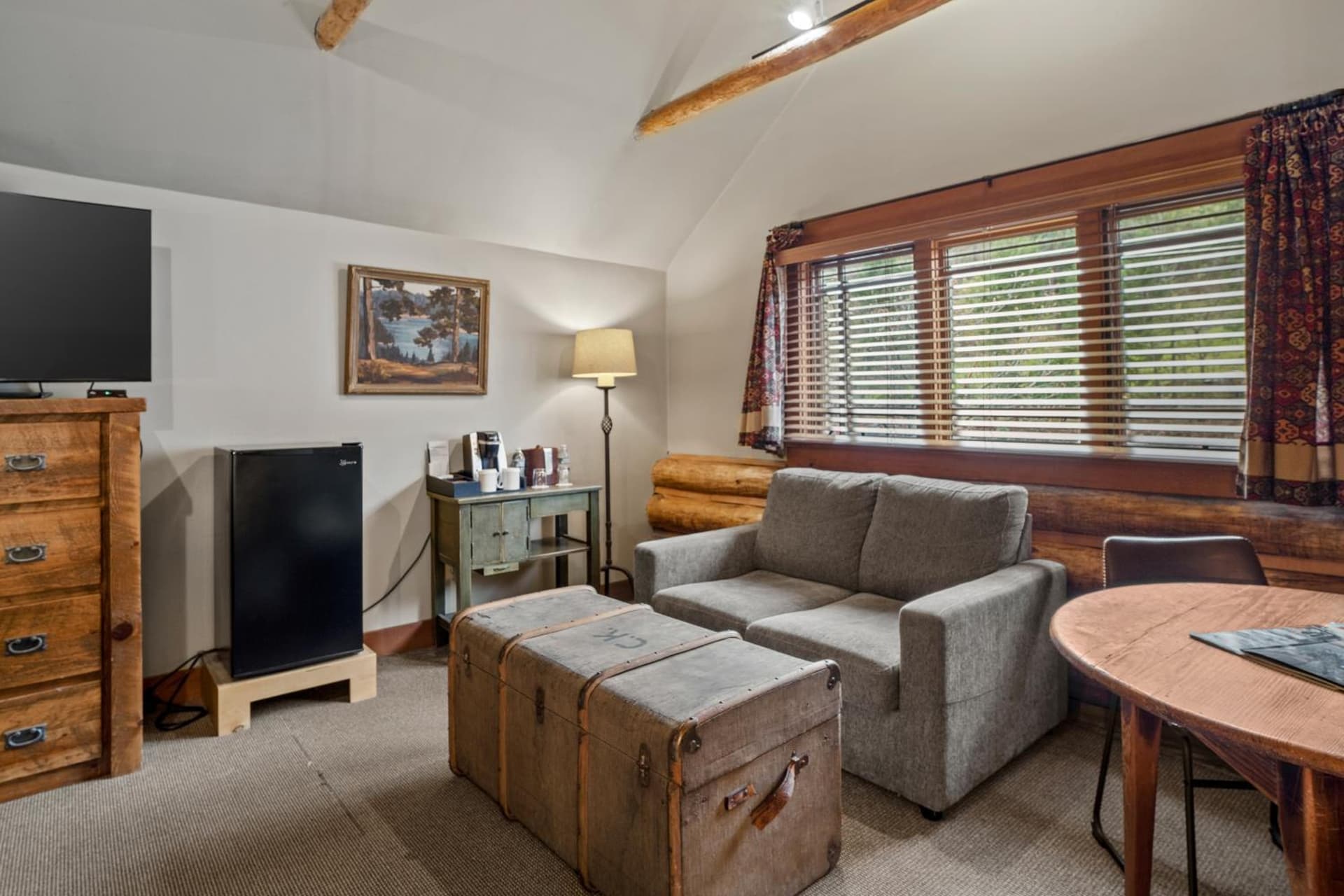 Weasku Inn gallery photo in Grants Pass, OR — image 103