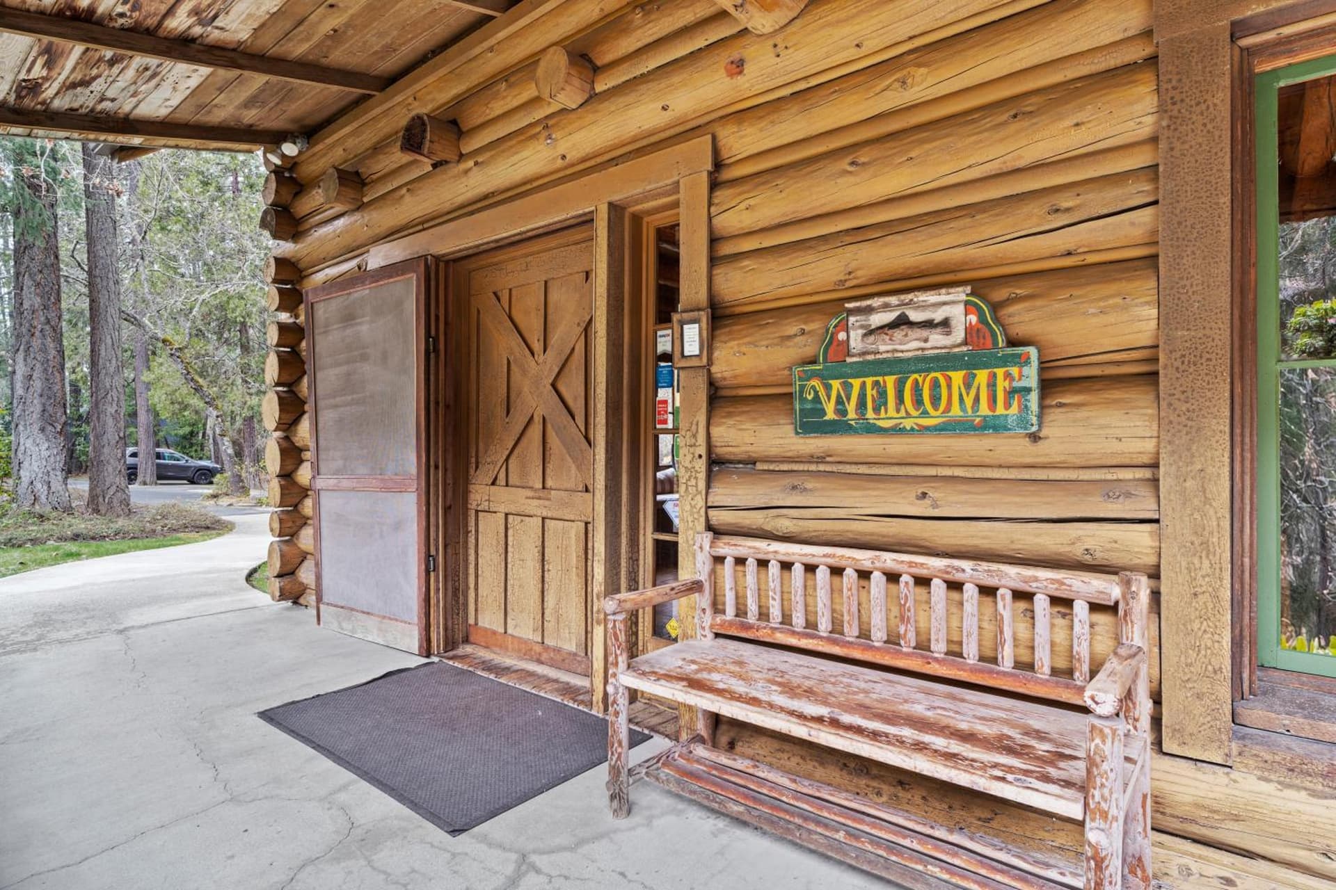 Weasku Inn gallery photo in Grants Pass, OR — image 137