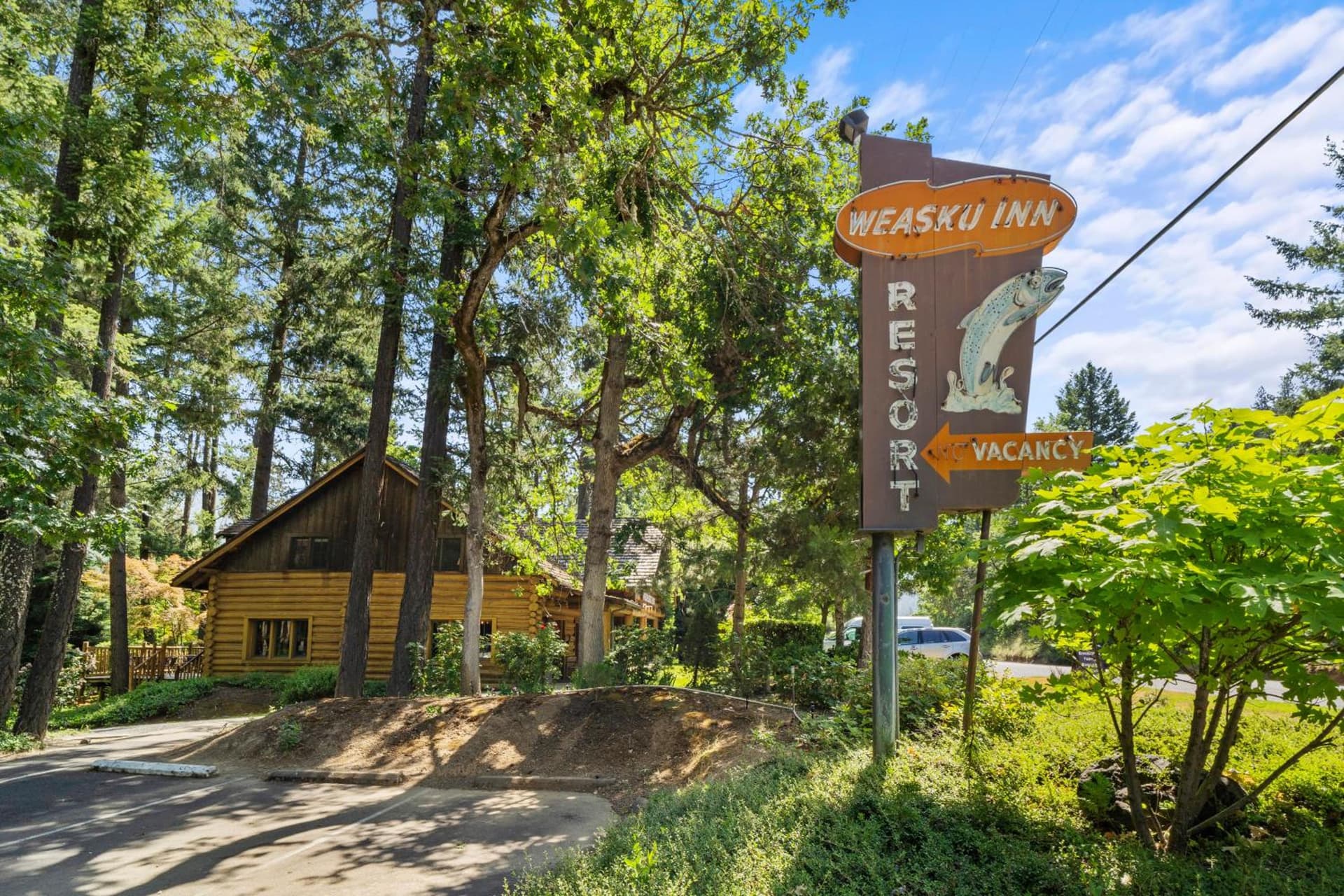 Weasku Inn gallery photo in Grants Pass, OR — image 141