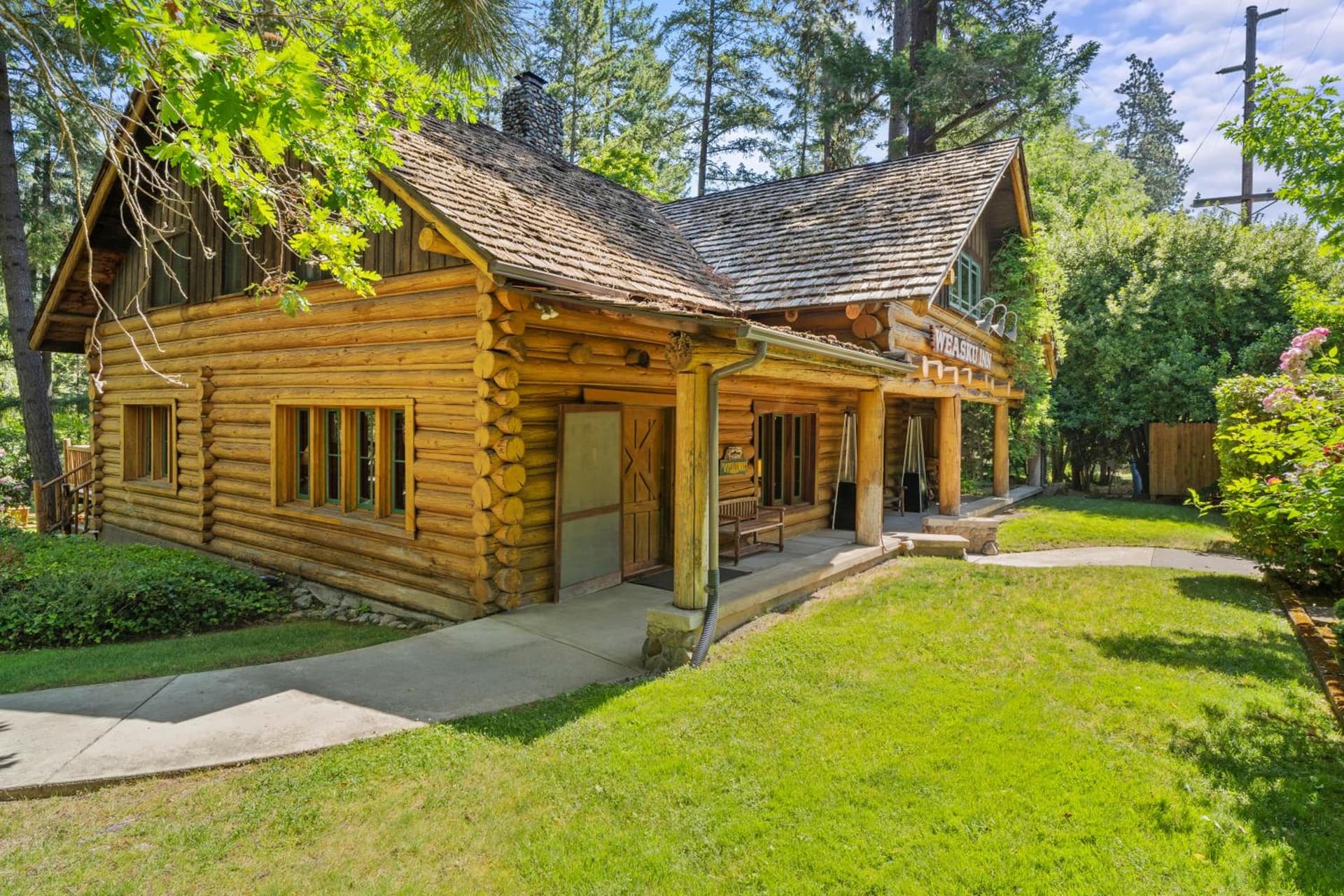 Weasku Inn gallery photo in Grants Pass, OR — image 150