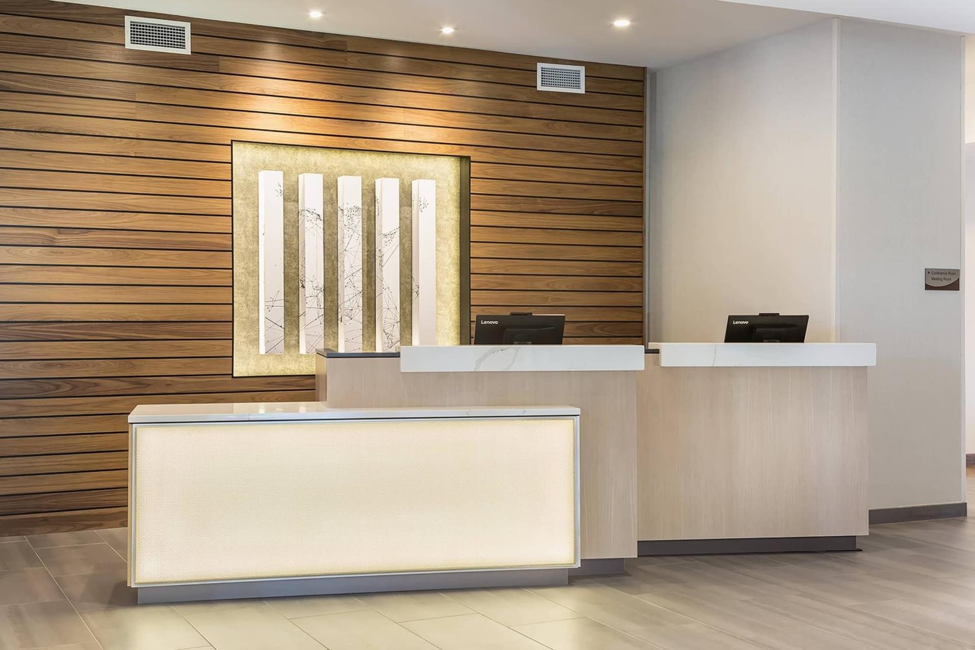 Fairfield Inn & Suites by Marriott Minneapolis North/Blaine interior in Blaine, MN — gallery photo 2