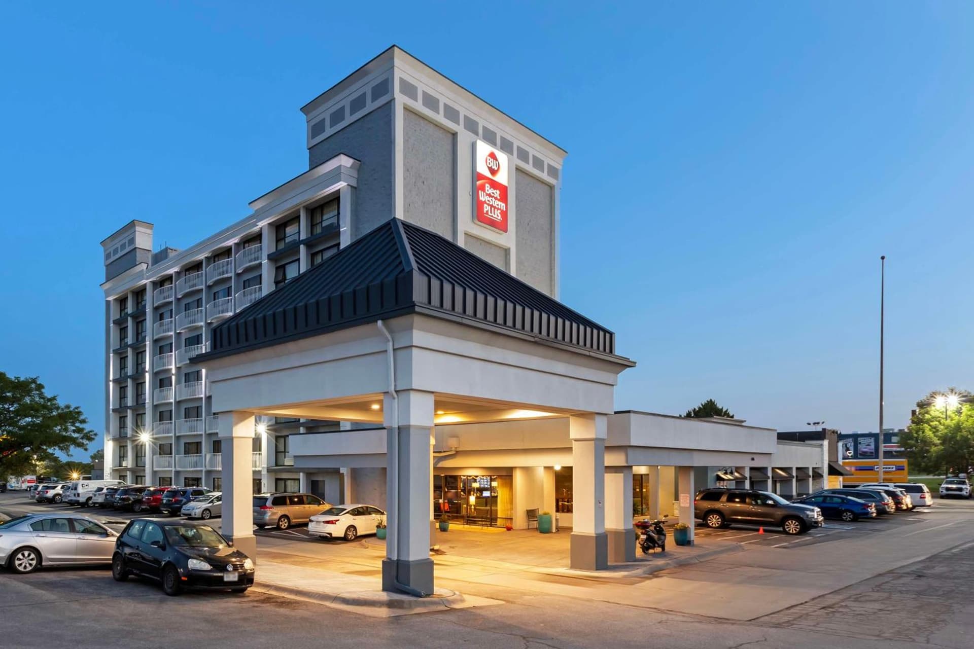 Best Western Plus Midwest Inn gallery photo in Omaha, NE — image 27