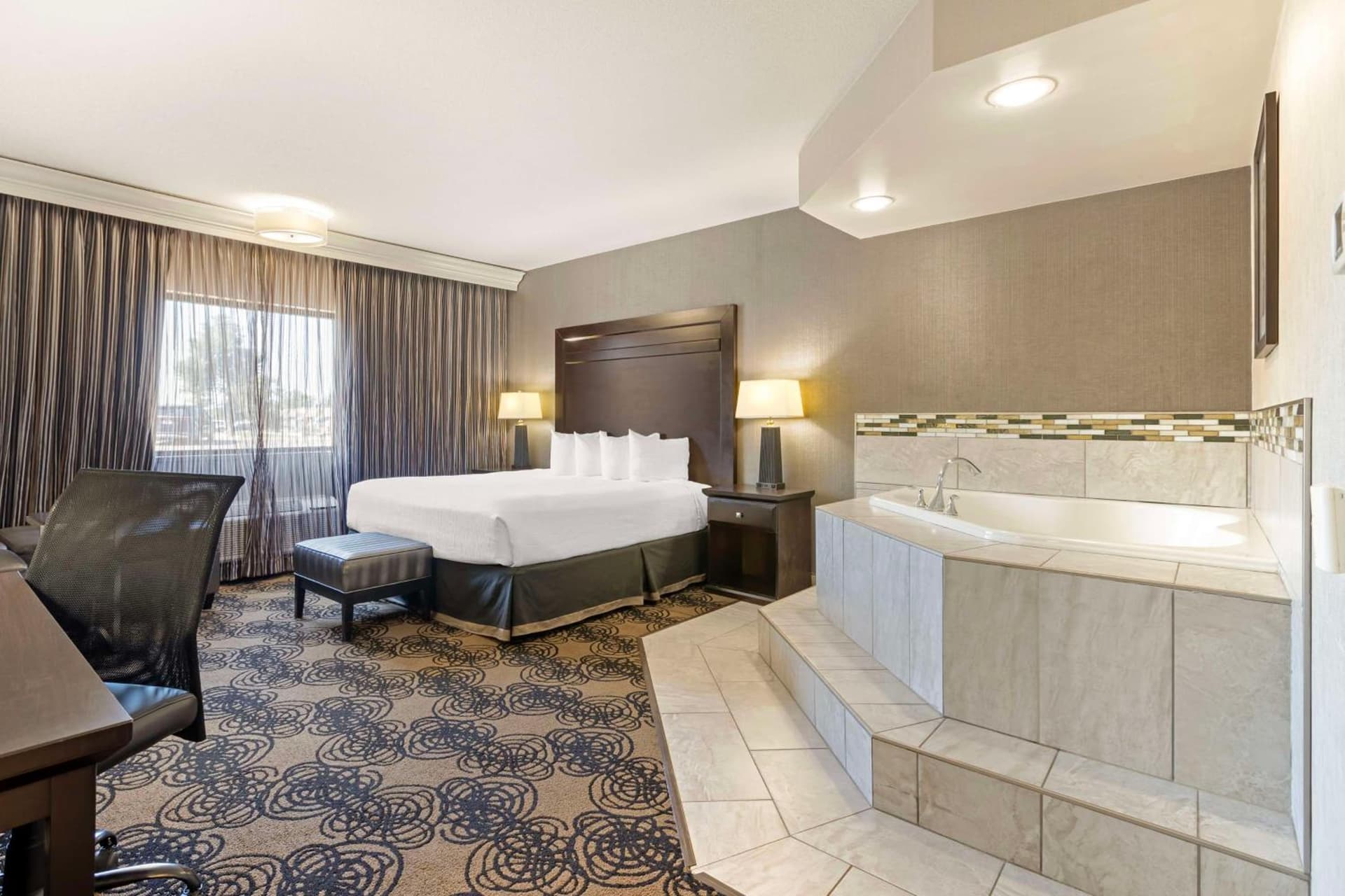 Best Western Plus Midwest Inn gallery photo in Omaha, NE — image 25