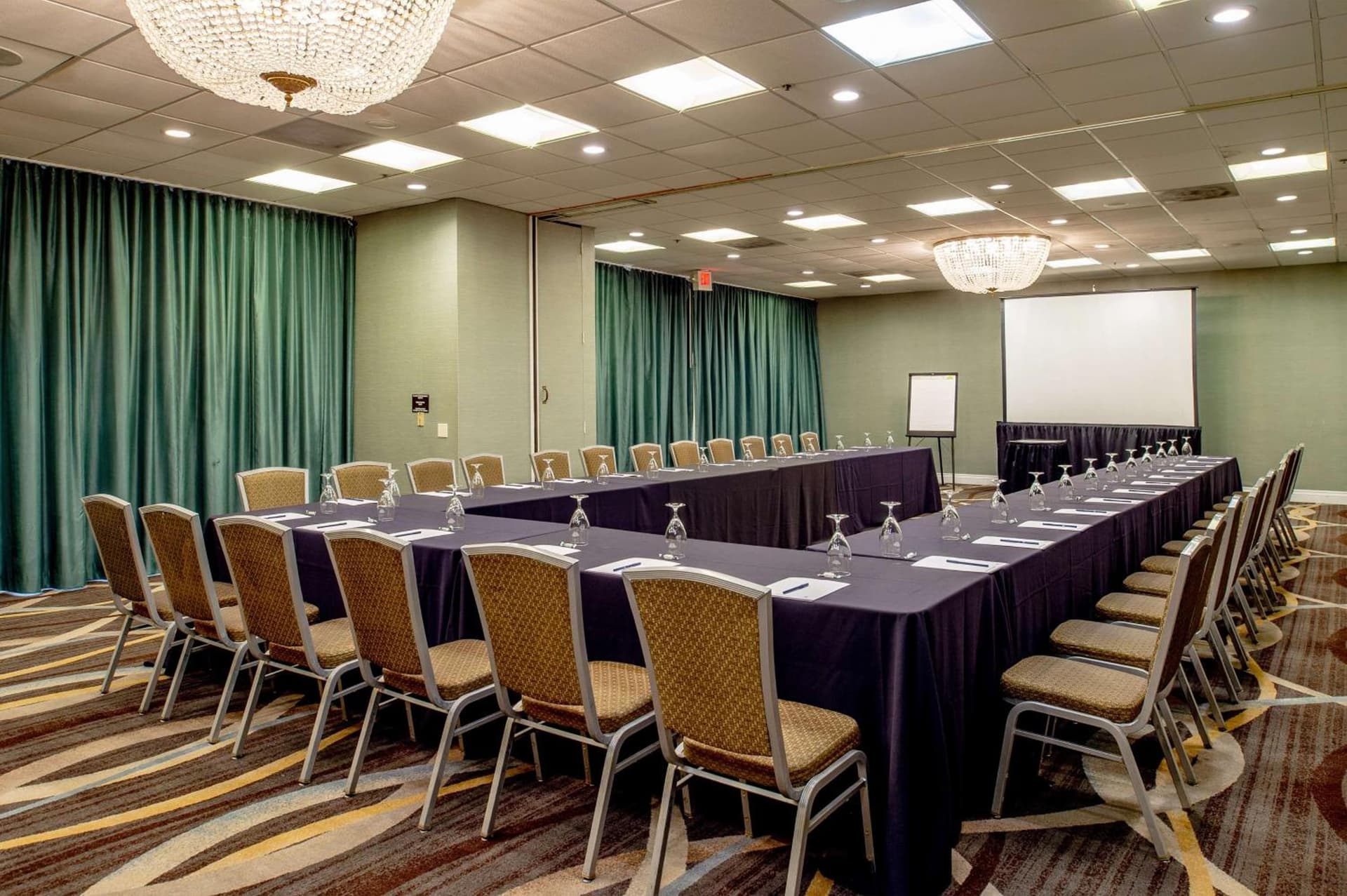DoubleTree by Hilton Collinsville/St.Louis gallery photo in Collinsville, IL — image 53